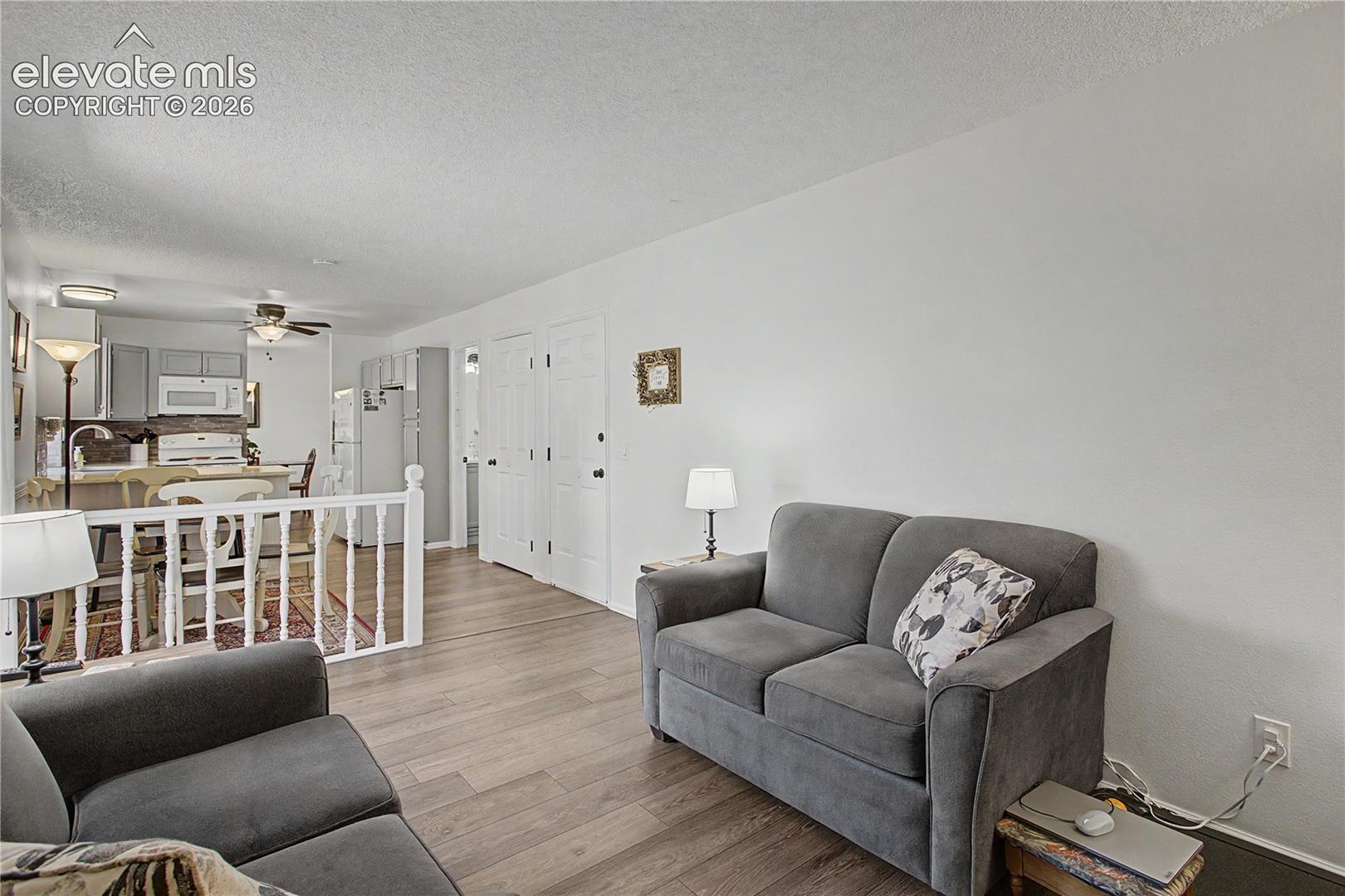 Listing photo 19 for 3420 Excelsior Drive