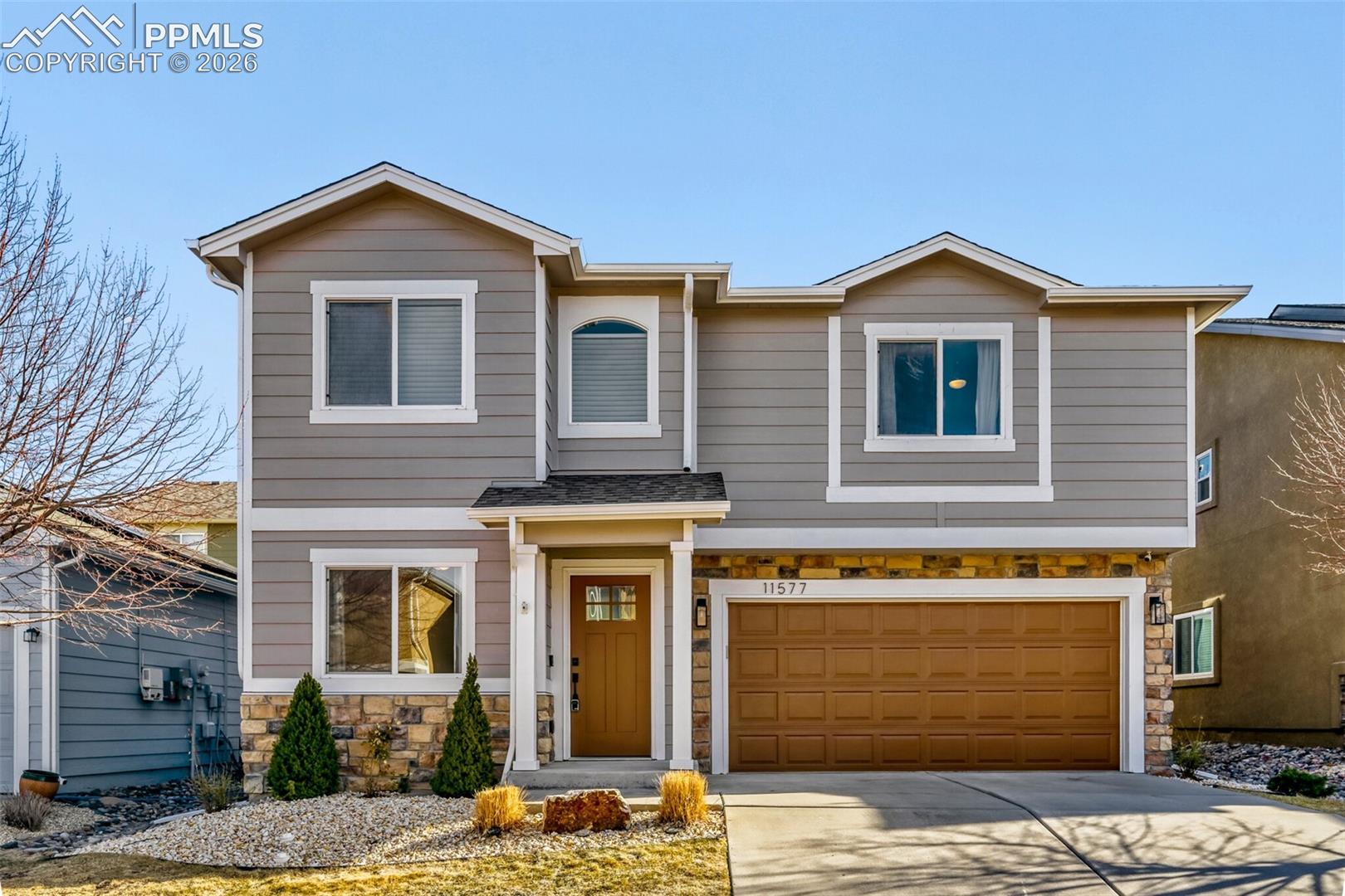 11577 Hibiscus Lane