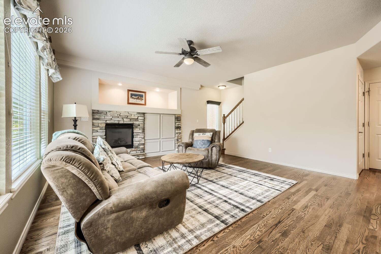 Listing photo 11 for 1586 Lily Lake Drive