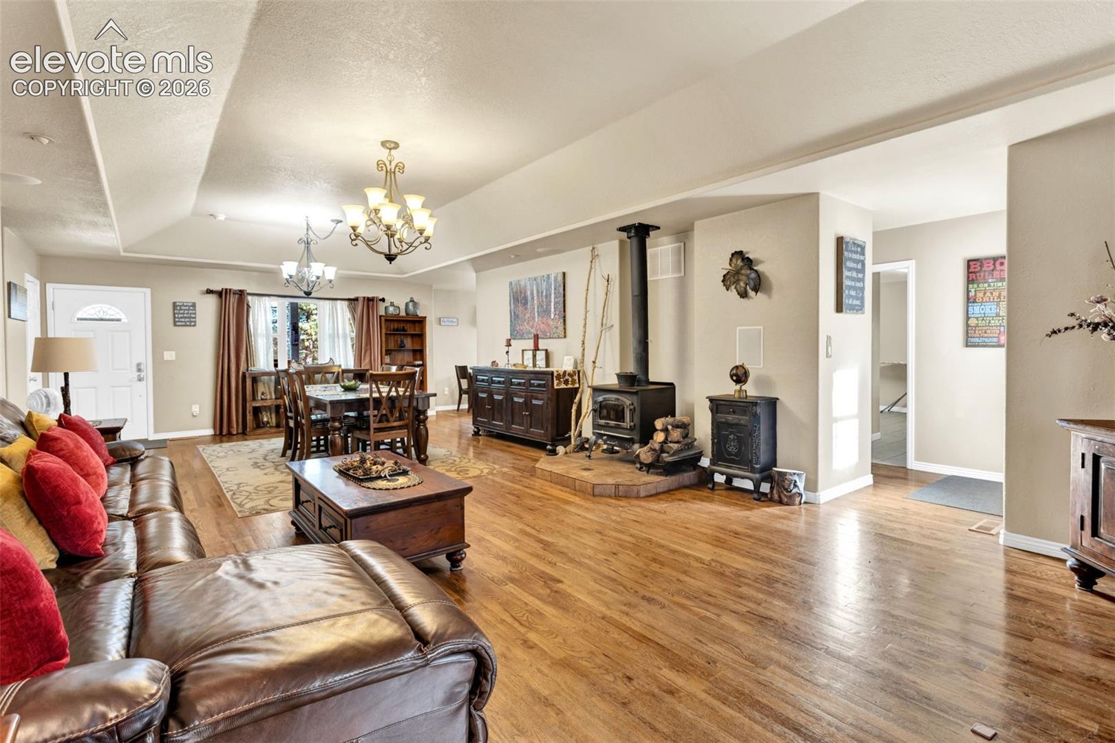 Listing photo 8 for 16 Spruce Circle