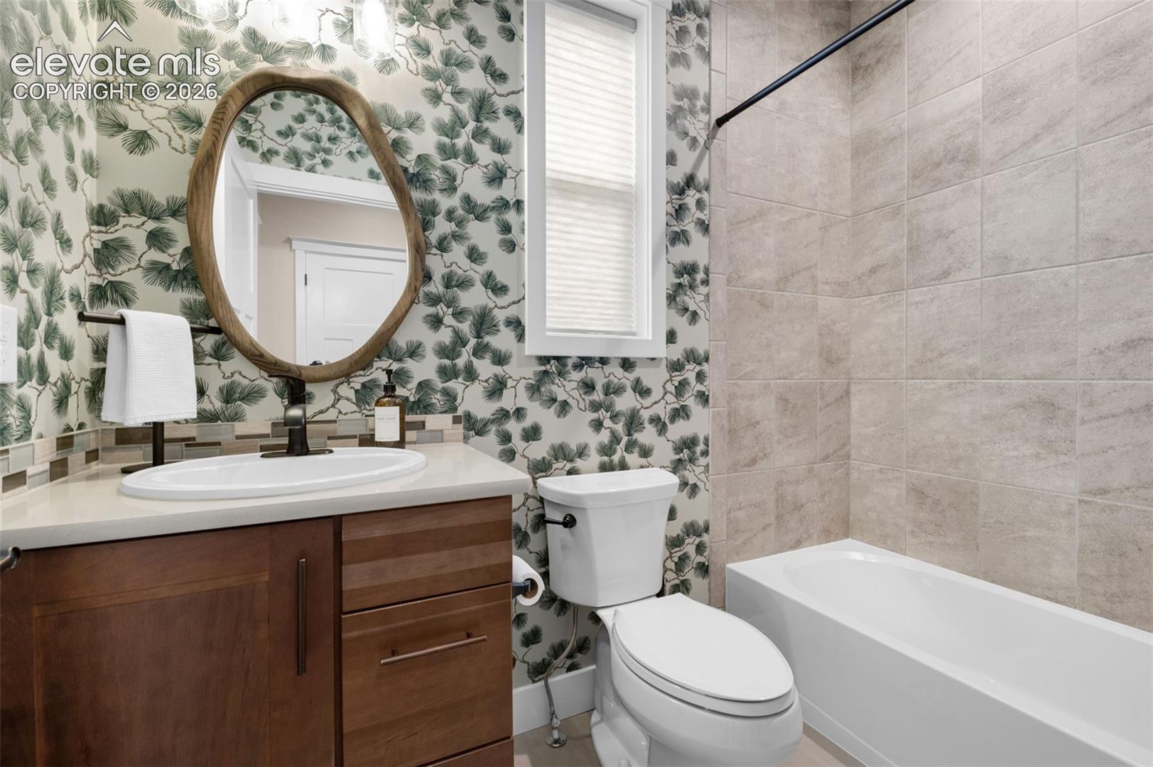 Listing photo 21 for 2079 Zenato Court