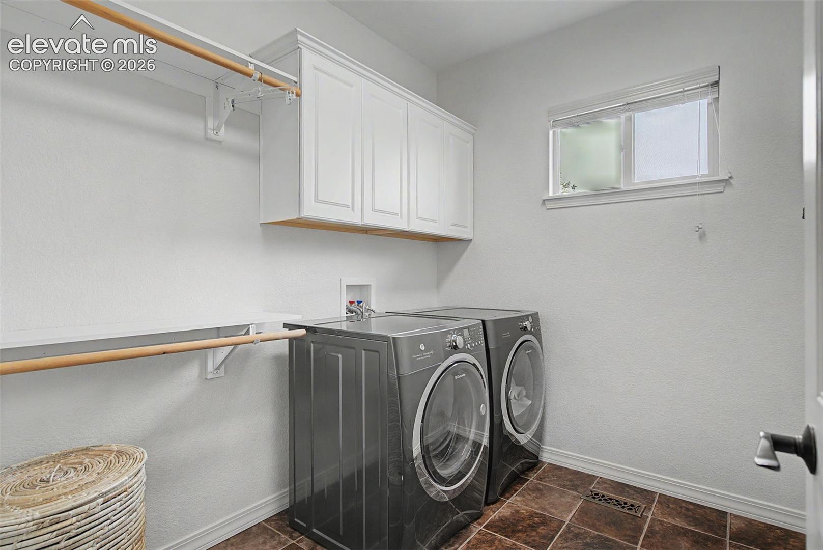 Listing photo 33 for 13060 Penfold Drive