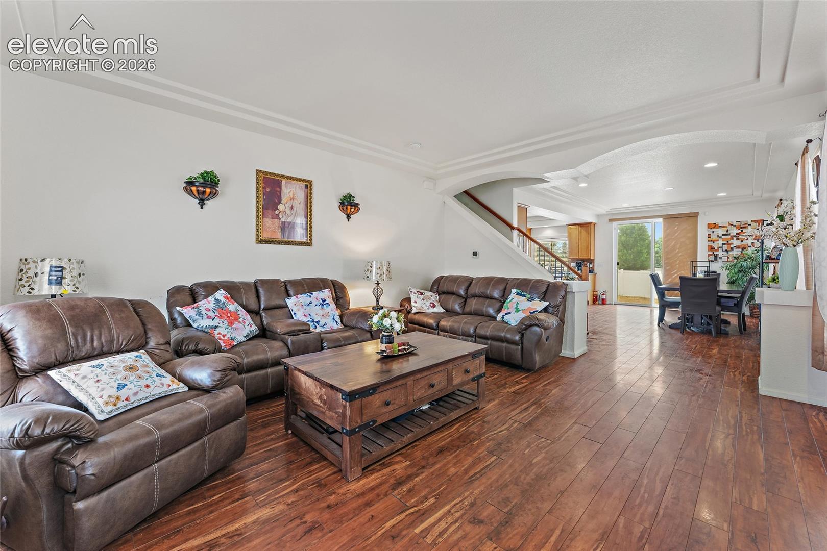 Listing photo 2 for 7777 Candlelight Lane