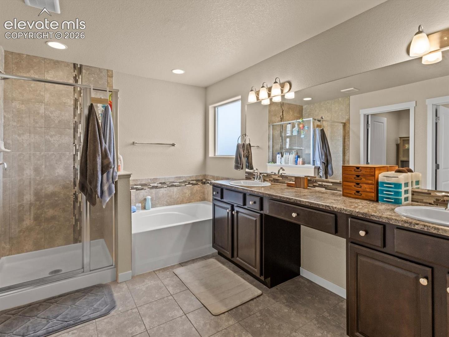 Listing photo 29 for 1564 Grand Overlook Street