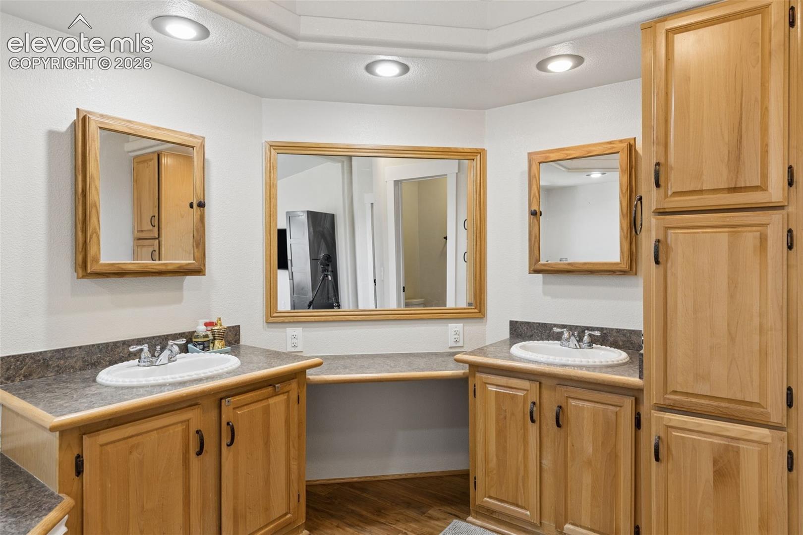 Listing photo 25 for 28230 Washington Road