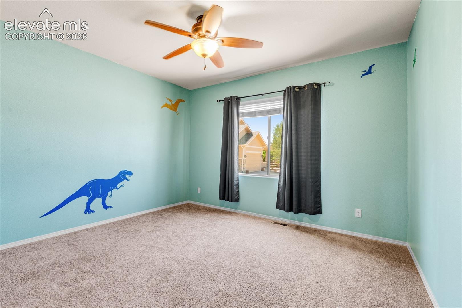 Listing photo 13 for 11263 Foxwell Way