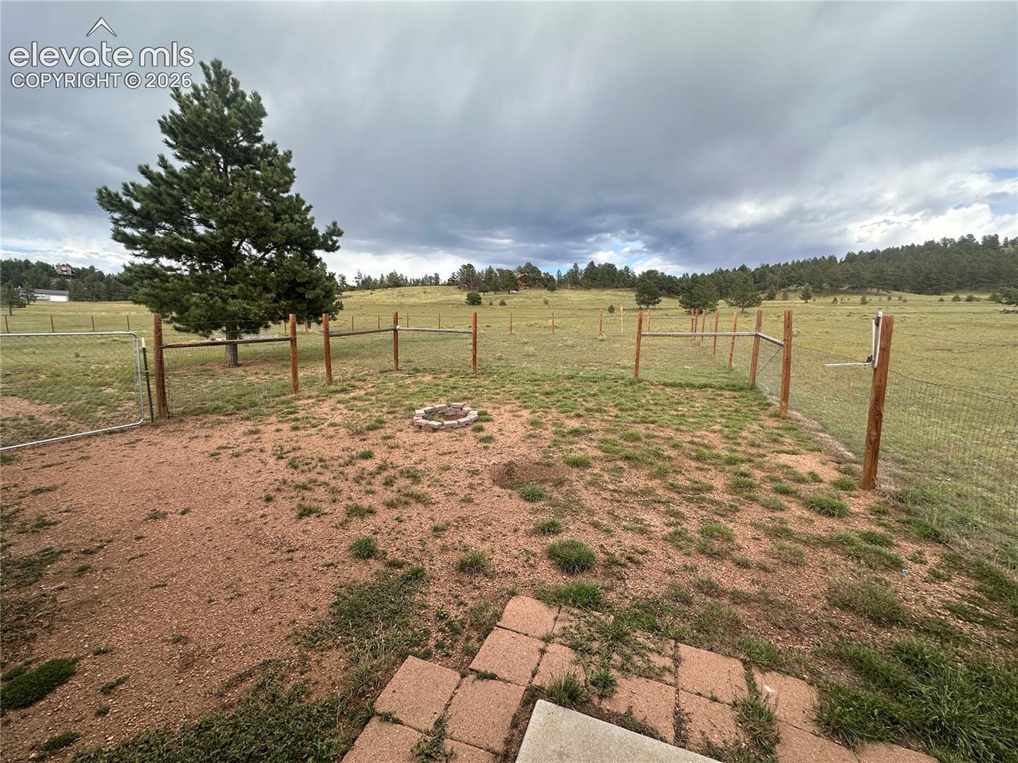 Listing photo 33 for 406 High Pasture Road