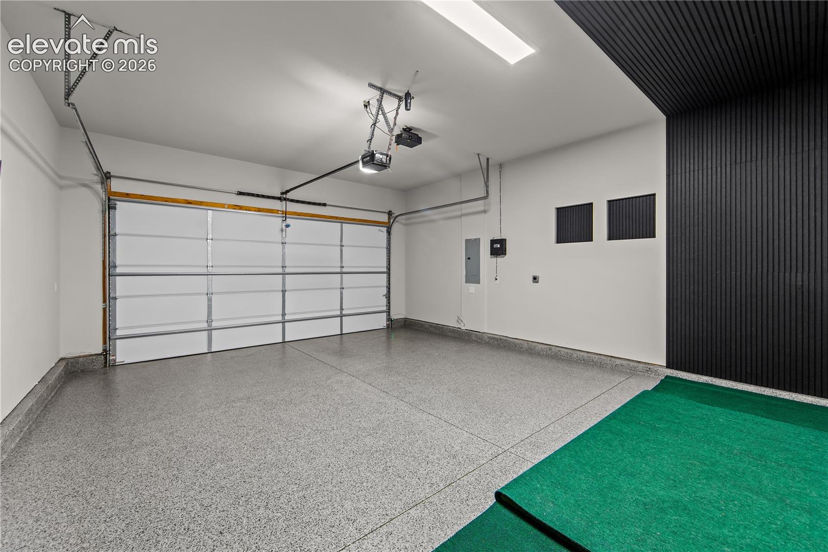 Listing photo 44 for 6575 Vistancia Avenue