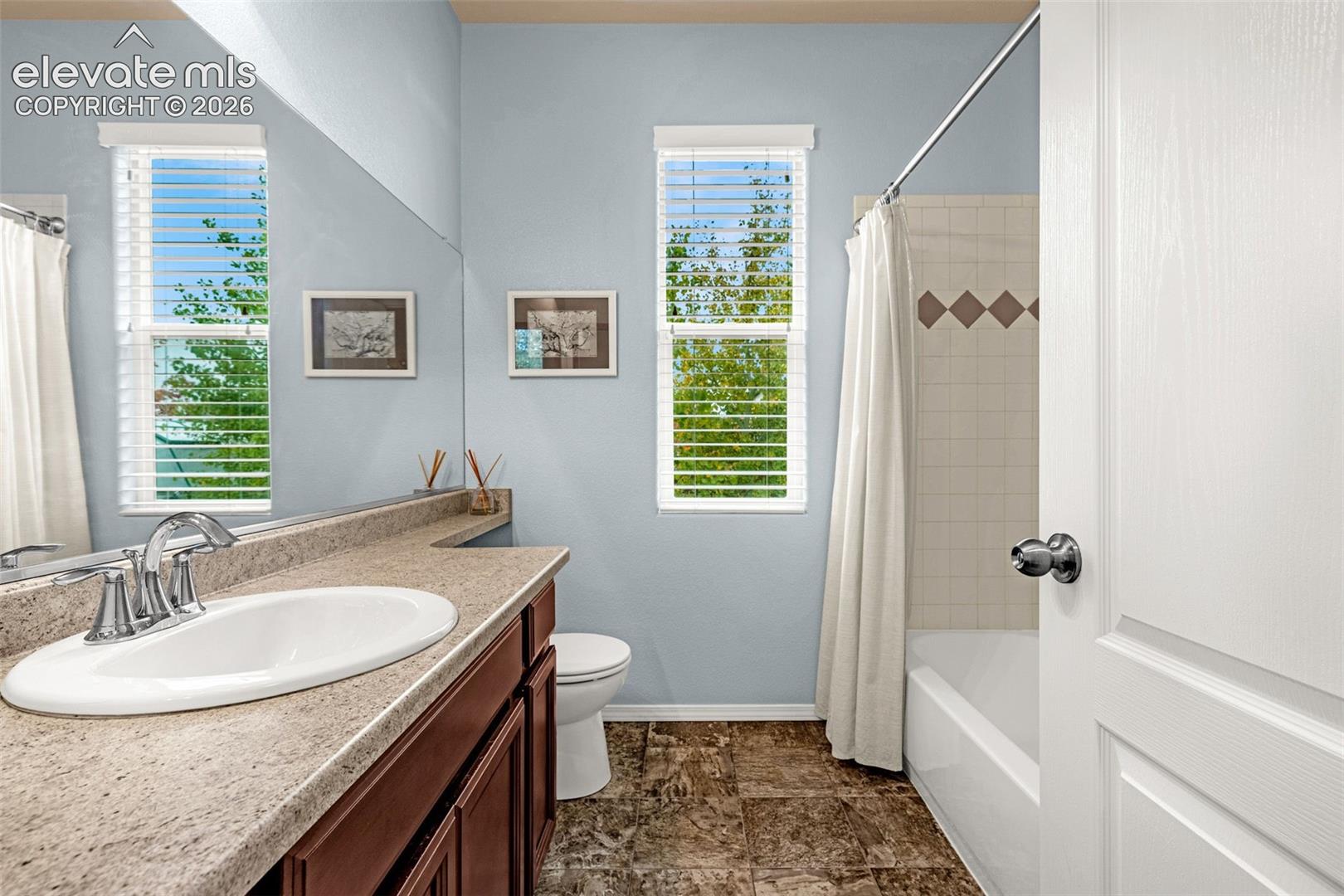 Listing photo 26 for 10638 Mt Emerald Drive