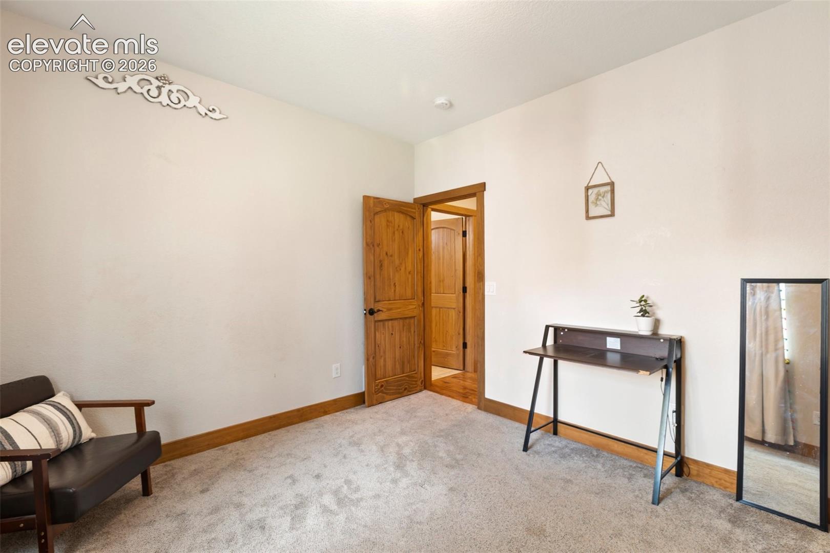 Listing photo 29 for 180 Wildrose Court