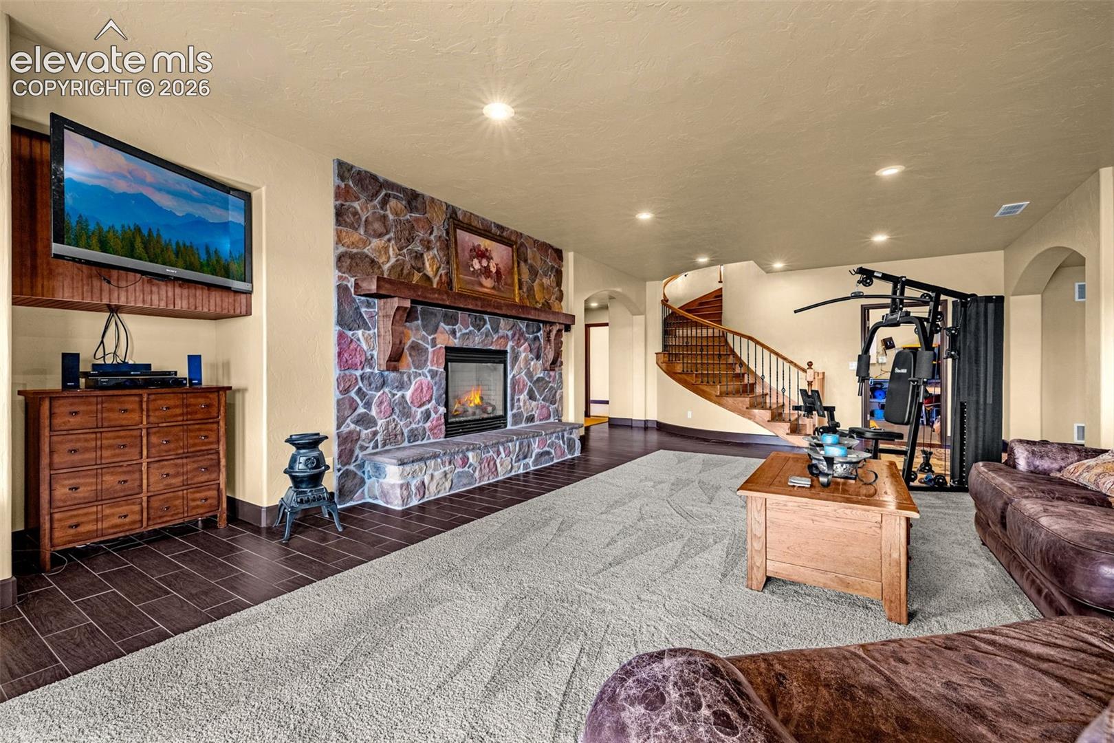 Listing photo 31 for 16895 Horizon Ridge Trail