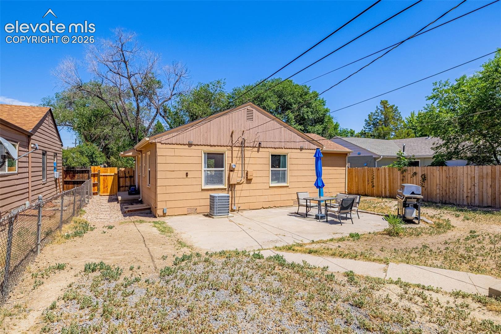 Listing photo 23 for 3023 2nd Avenue