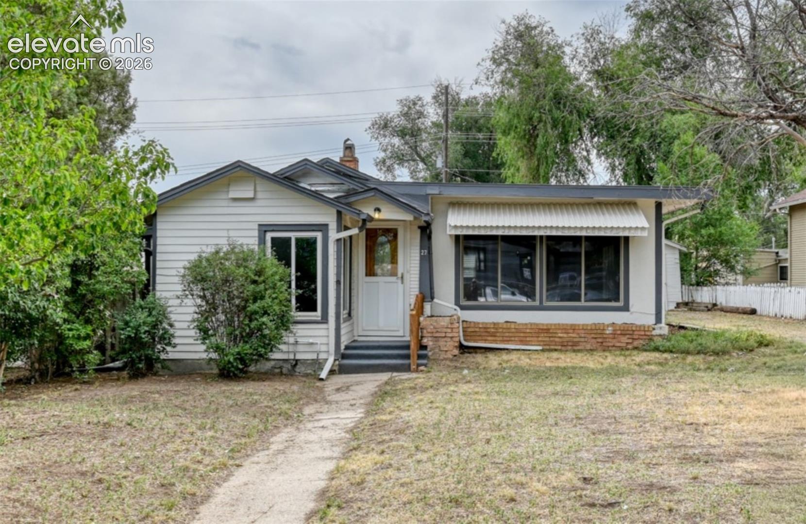 27 Bonfoy Avenue