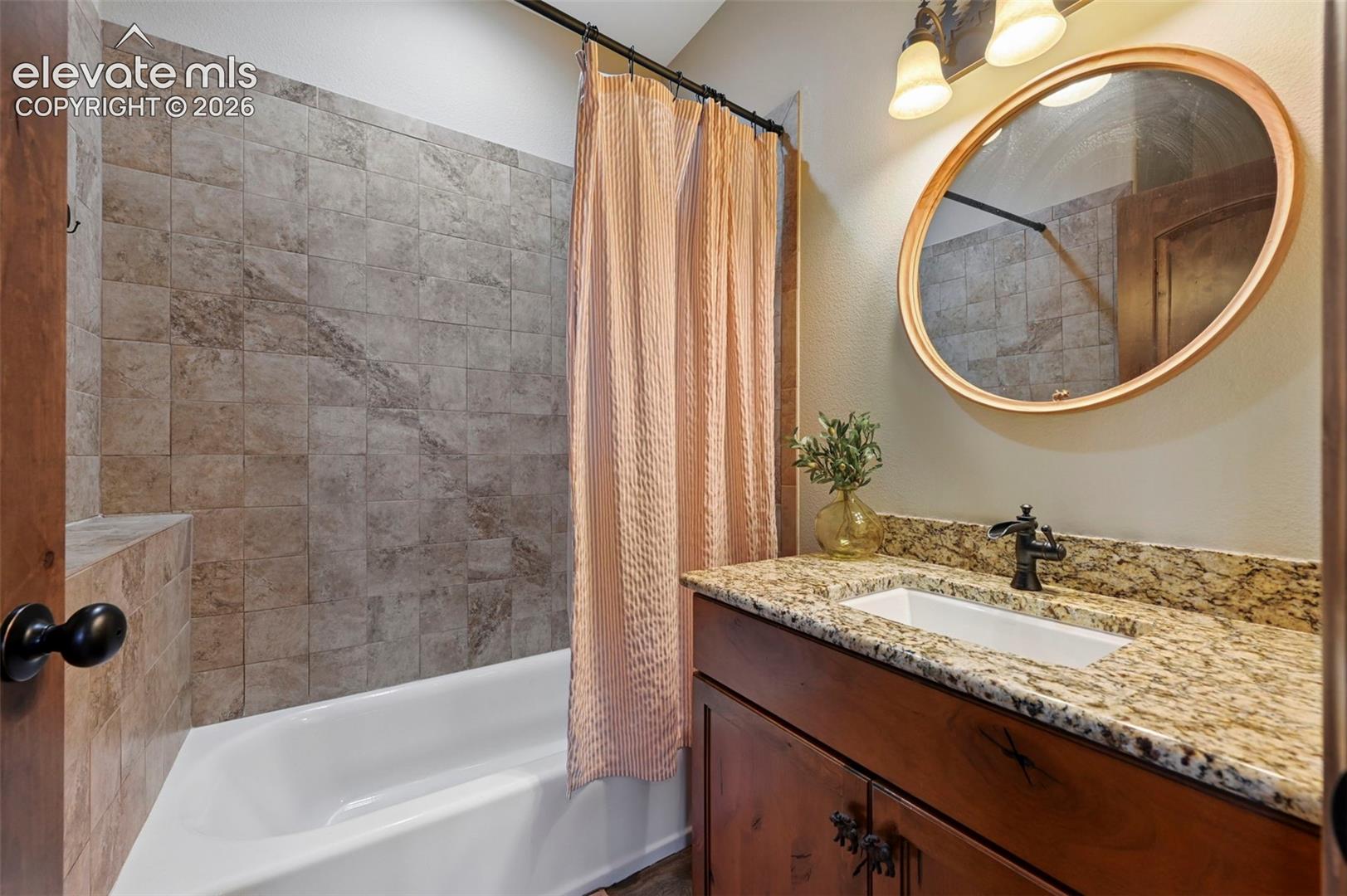 Listing photo 10 for 1350 Masters Drive