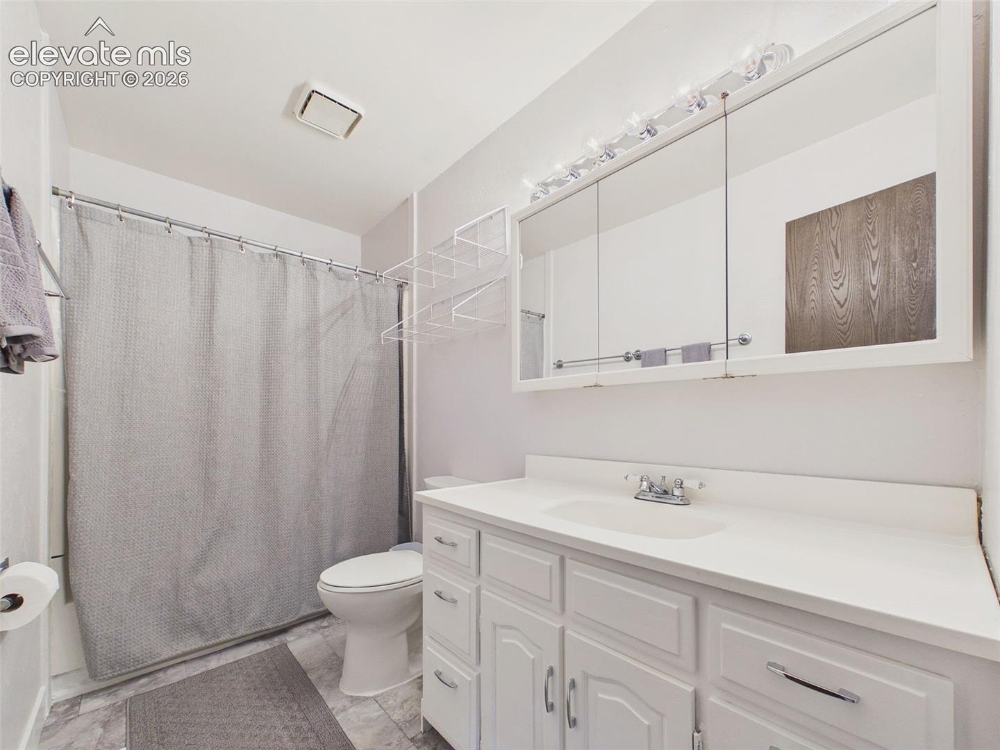 Listing photo 32 for 103 Grand Boulevard