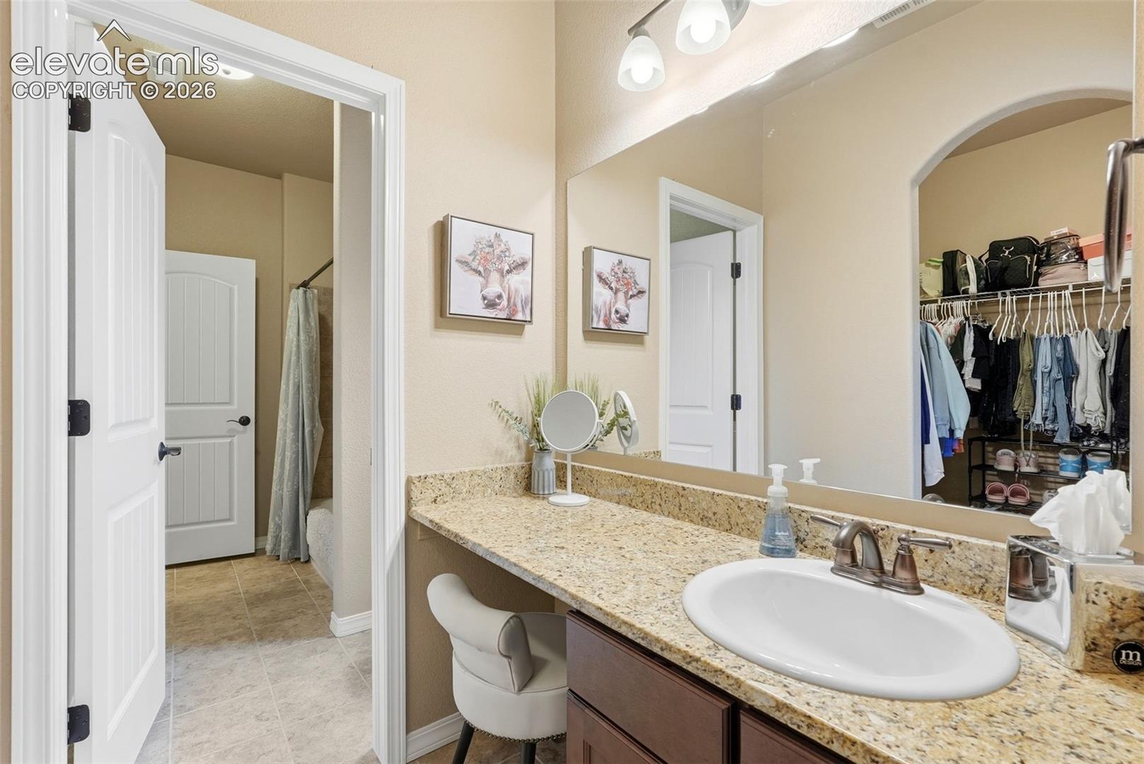 Listing photo 19 for 233 Coyote Willow Drive