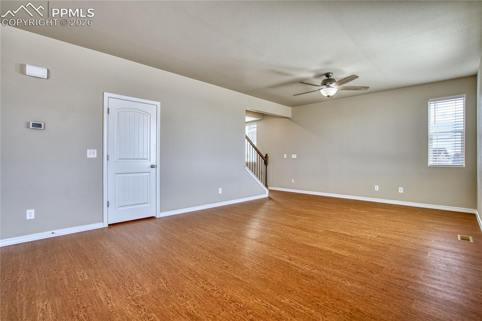 Listing photo 7 for 10104 Bluffstone Court