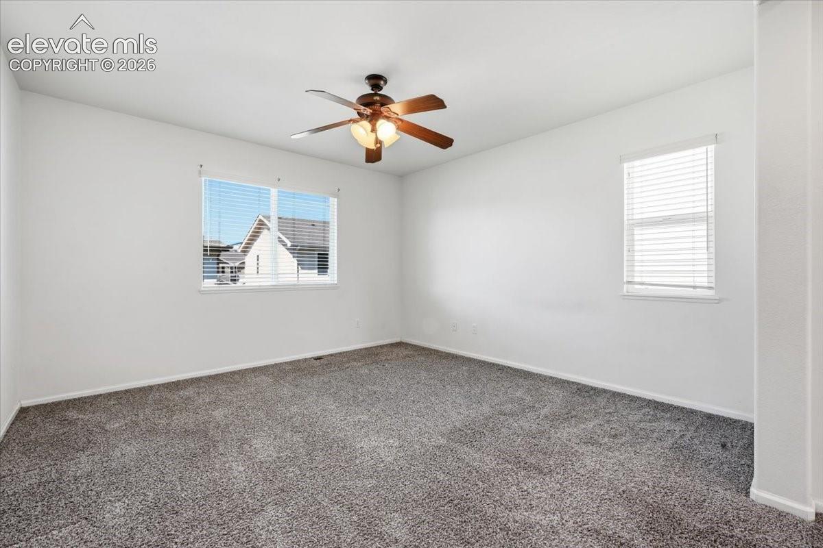 Listing photo 21 for 17612 Quarry Way