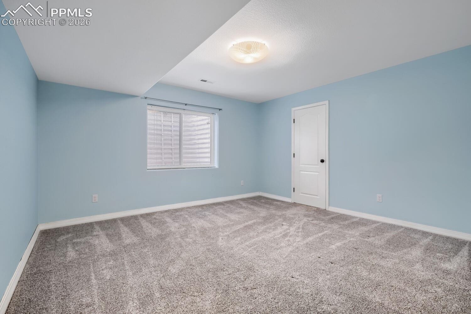 Listing photo 23 for 12555 Handles Peak Way