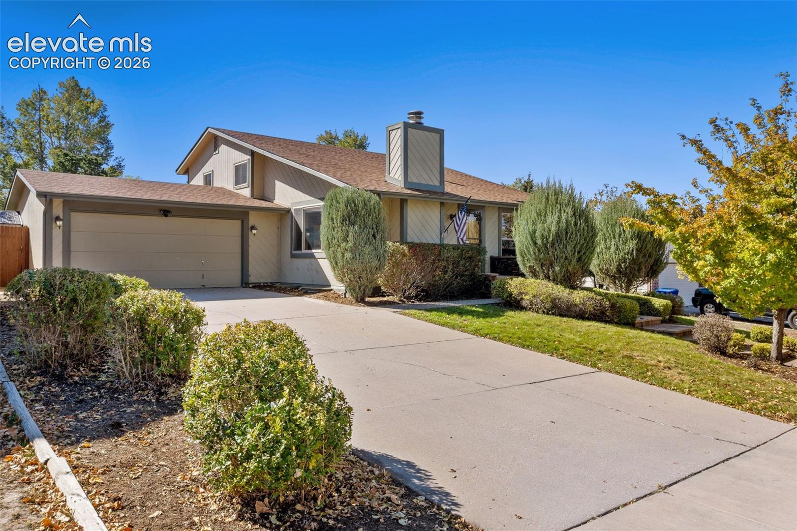 Listing photo 2 for 3071 Banjo Drive