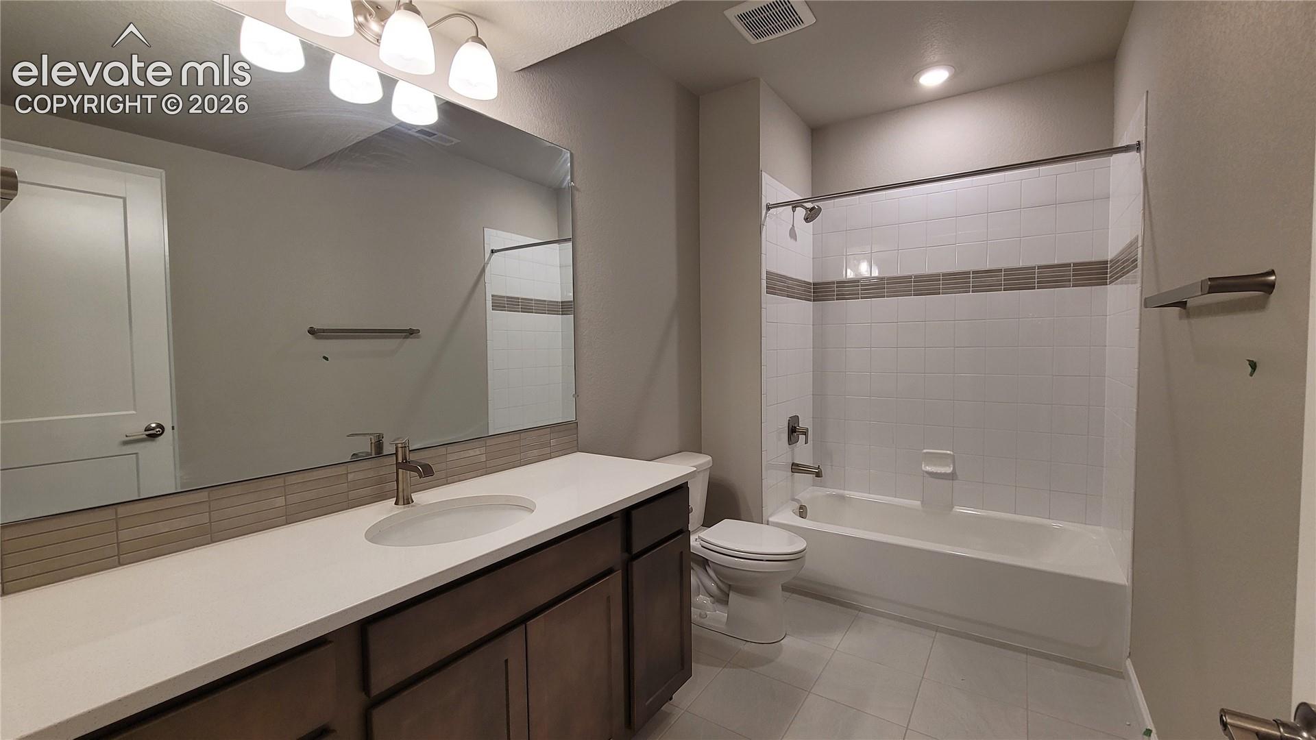 Listing photo 24 for 6646 Miro Lane