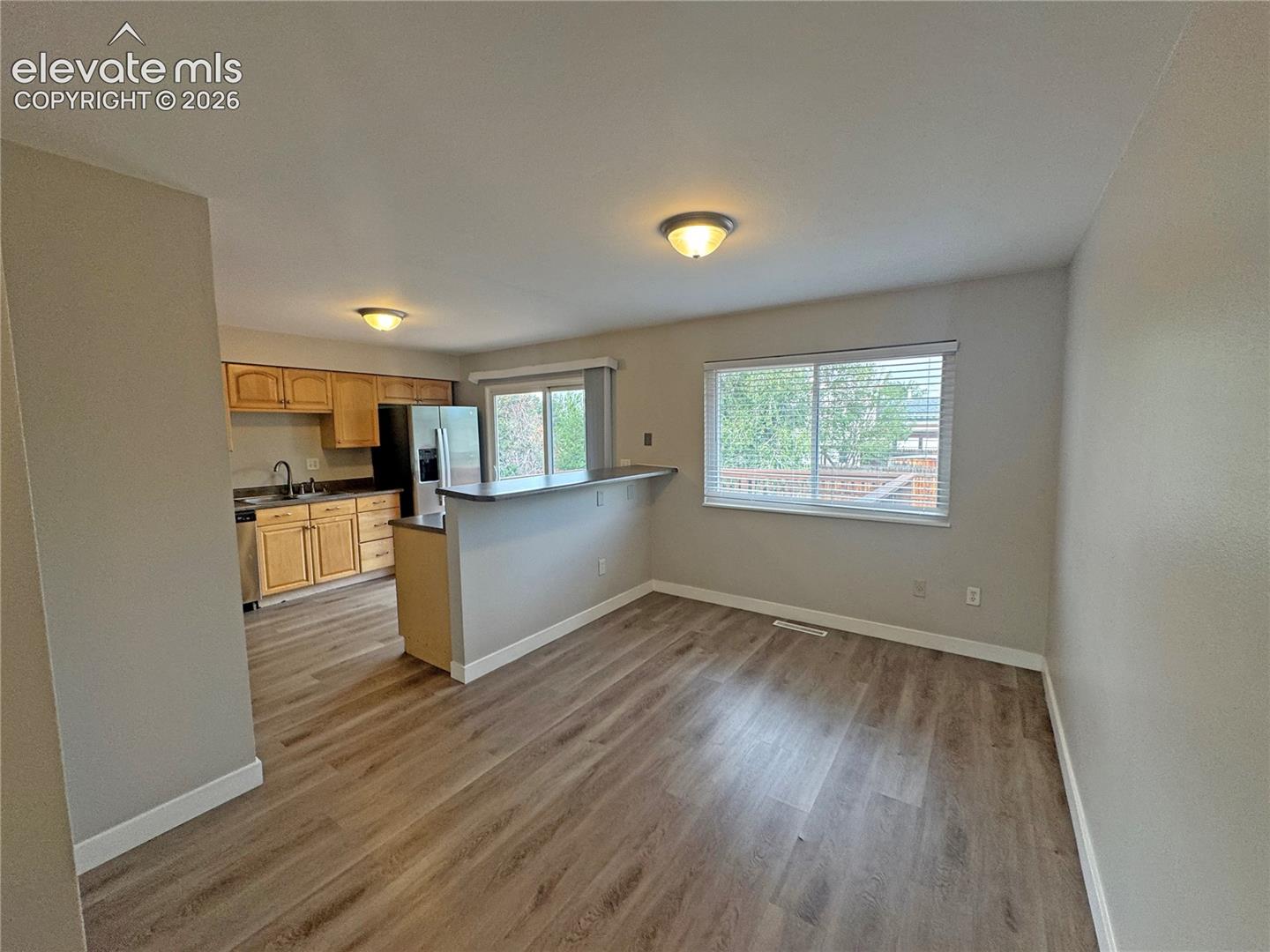 Listing photo 12 for 6074 Del Rey Drive