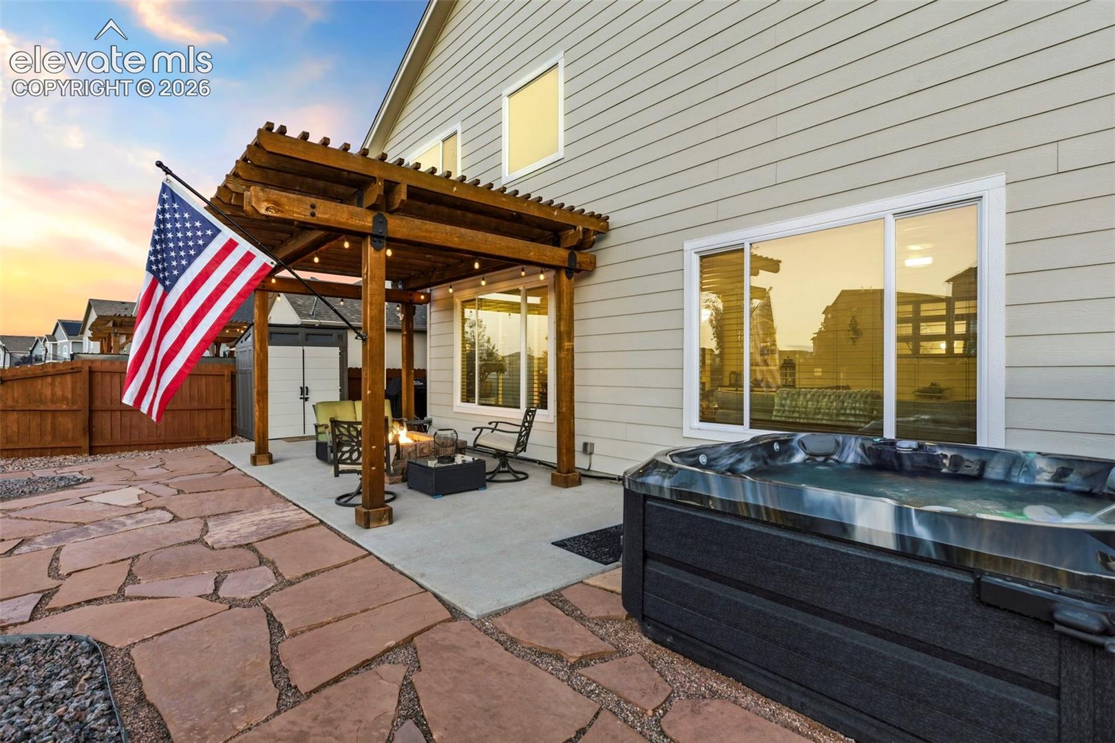 Listing photo 36 for 9652 Emerald Vista Drive