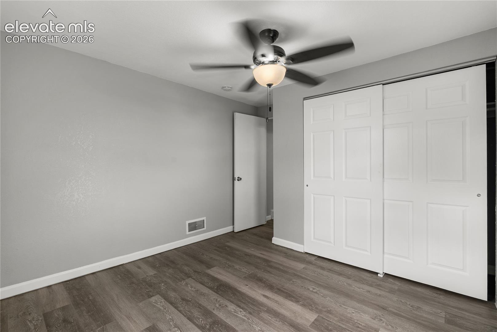 Listing photo 24 for 1606 Navajo Circle