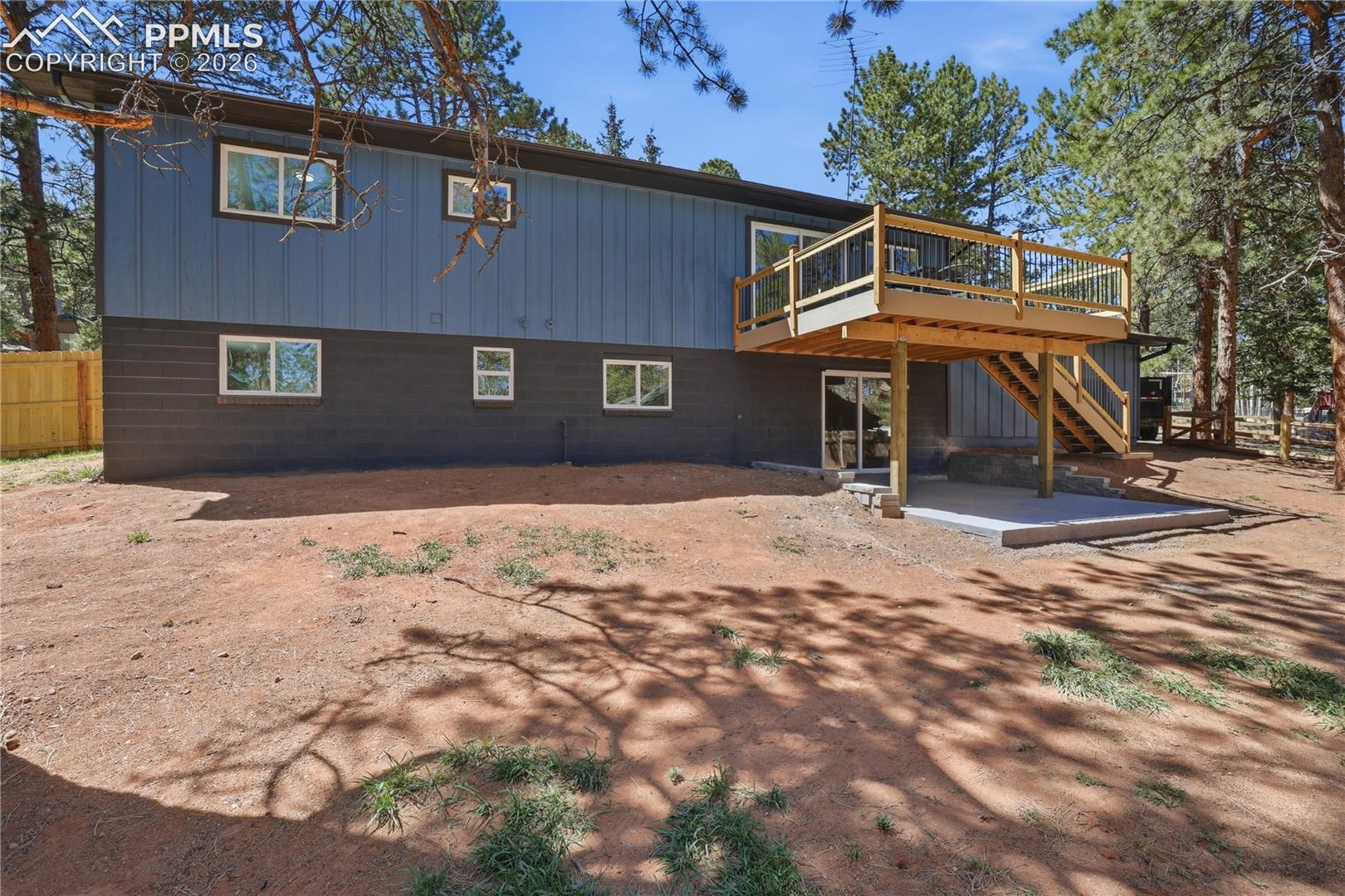 Listing photo 35 for 307 Evergreen Street