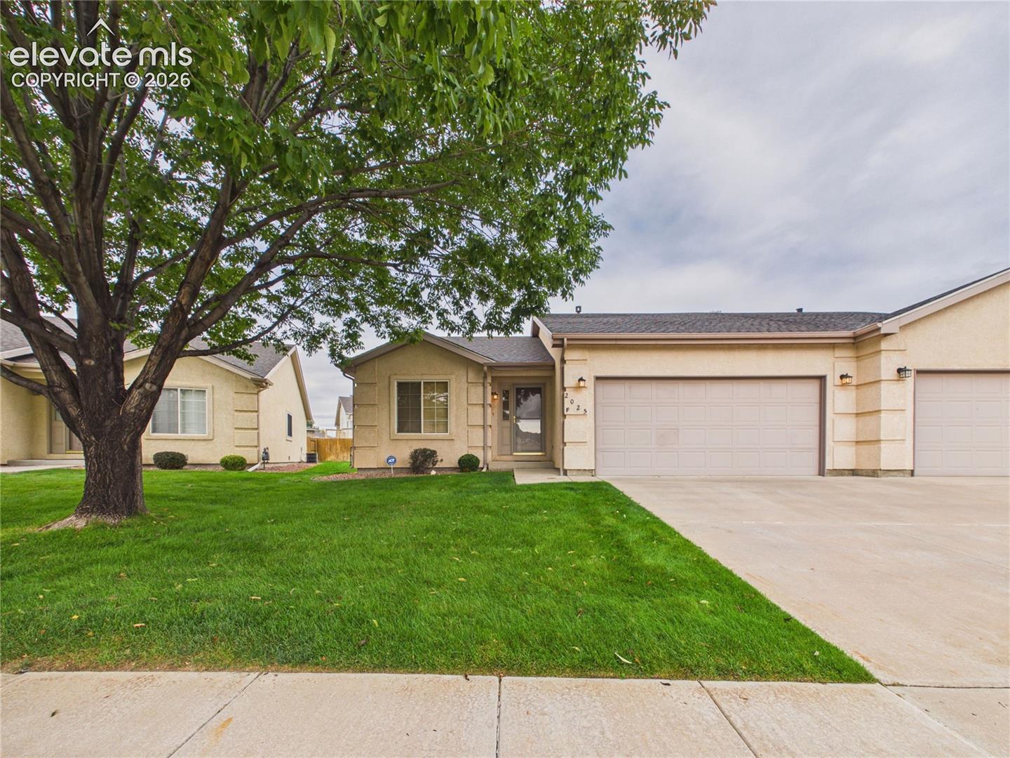 2025 Kingsroyal Boulevard F — listing photo