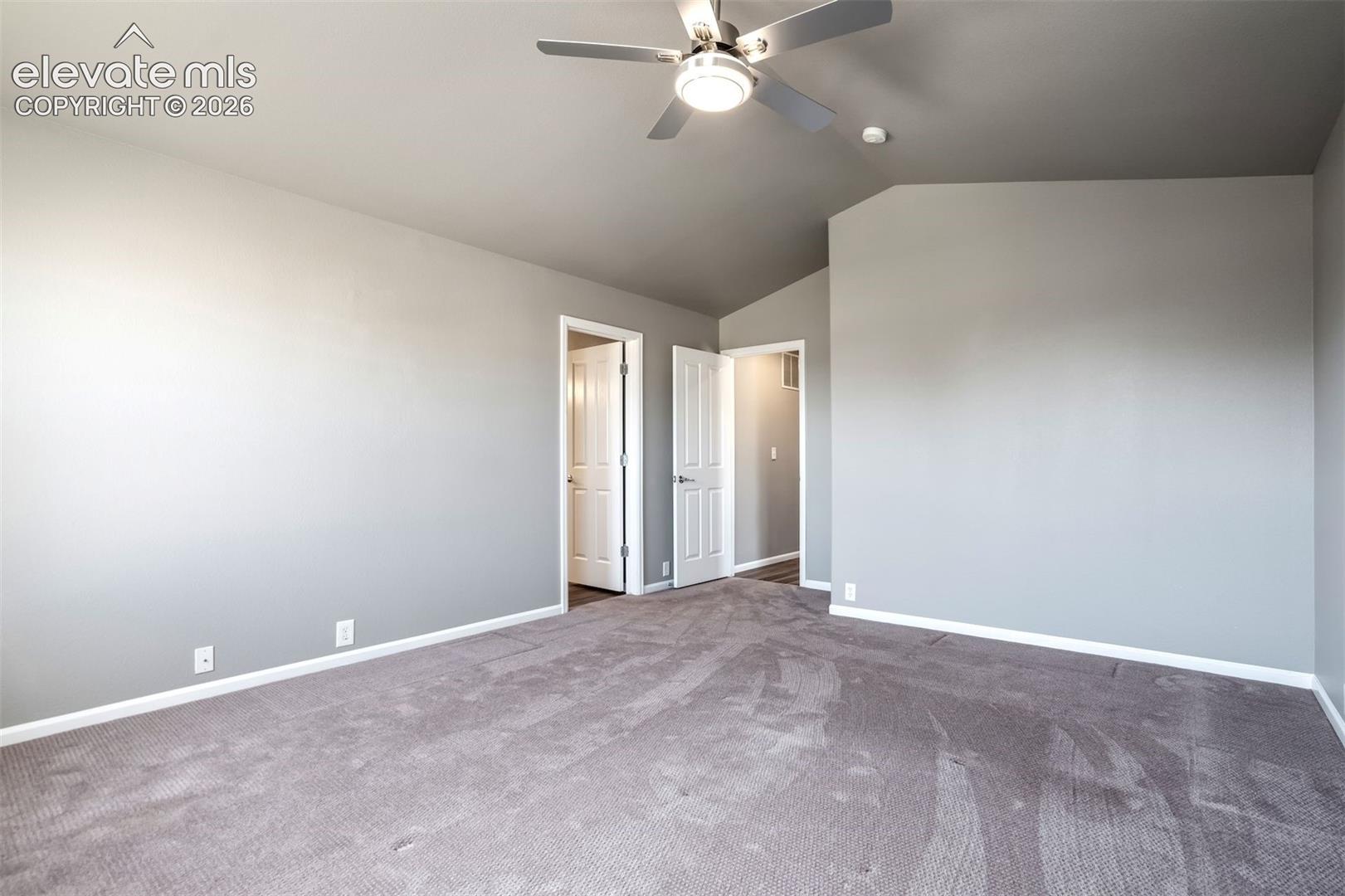 Listing photo 22 for 7303 Sandy Springs Point