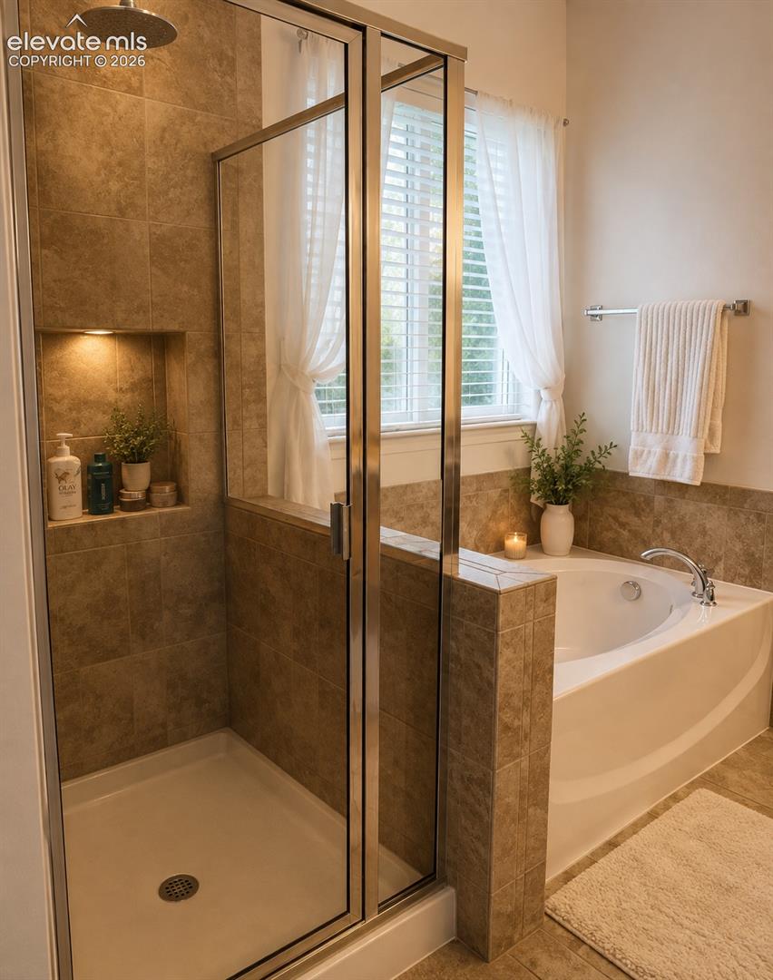 Listing photo 12 for 10096 Everglades Drive
