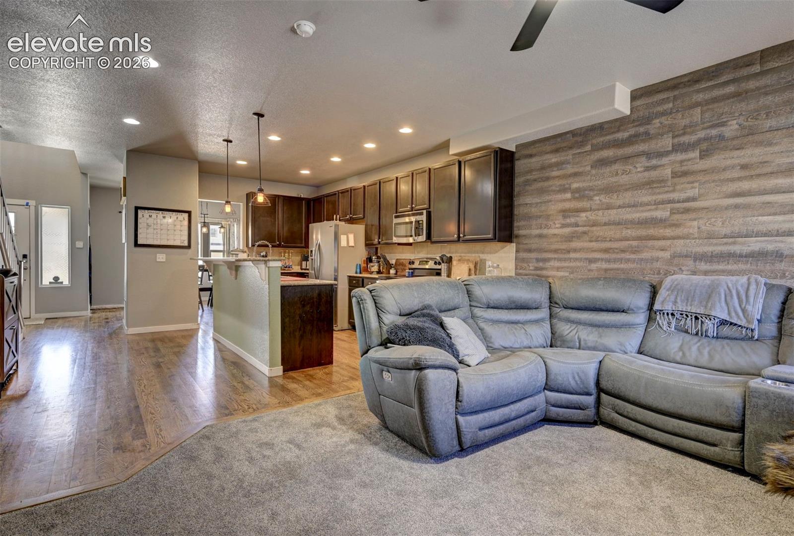 Listing photo 16 for 9428 Torecco Court