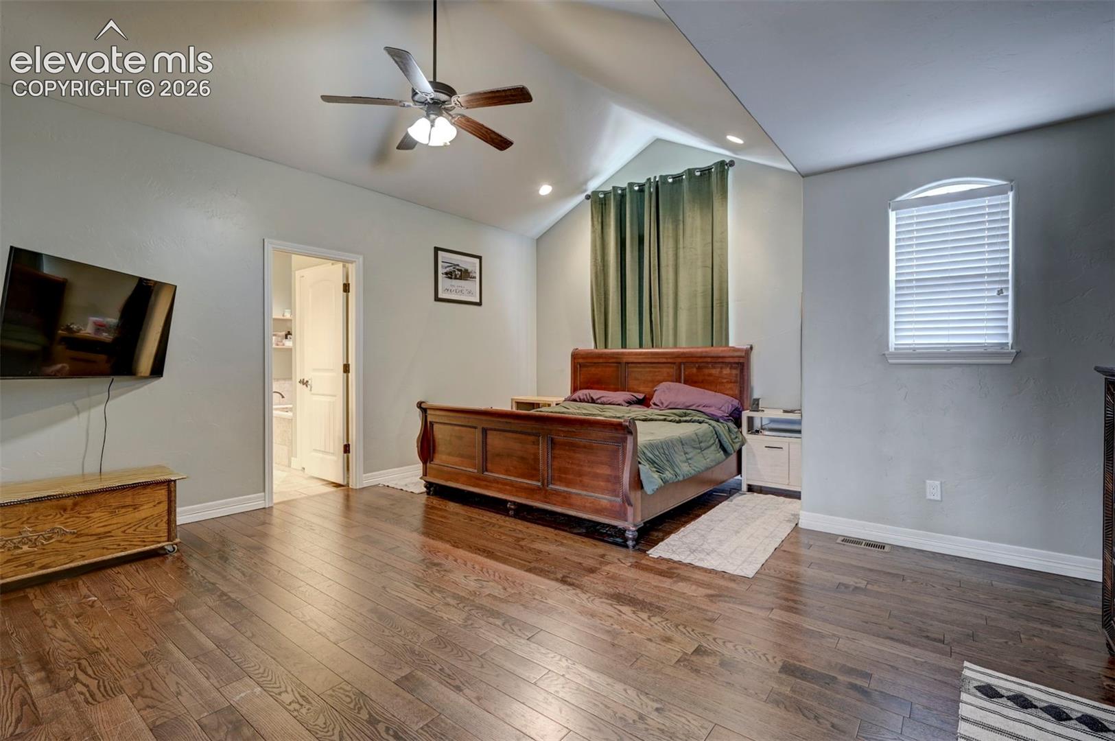 Listing photo 25 for 10249 Mt Lincoln Drive