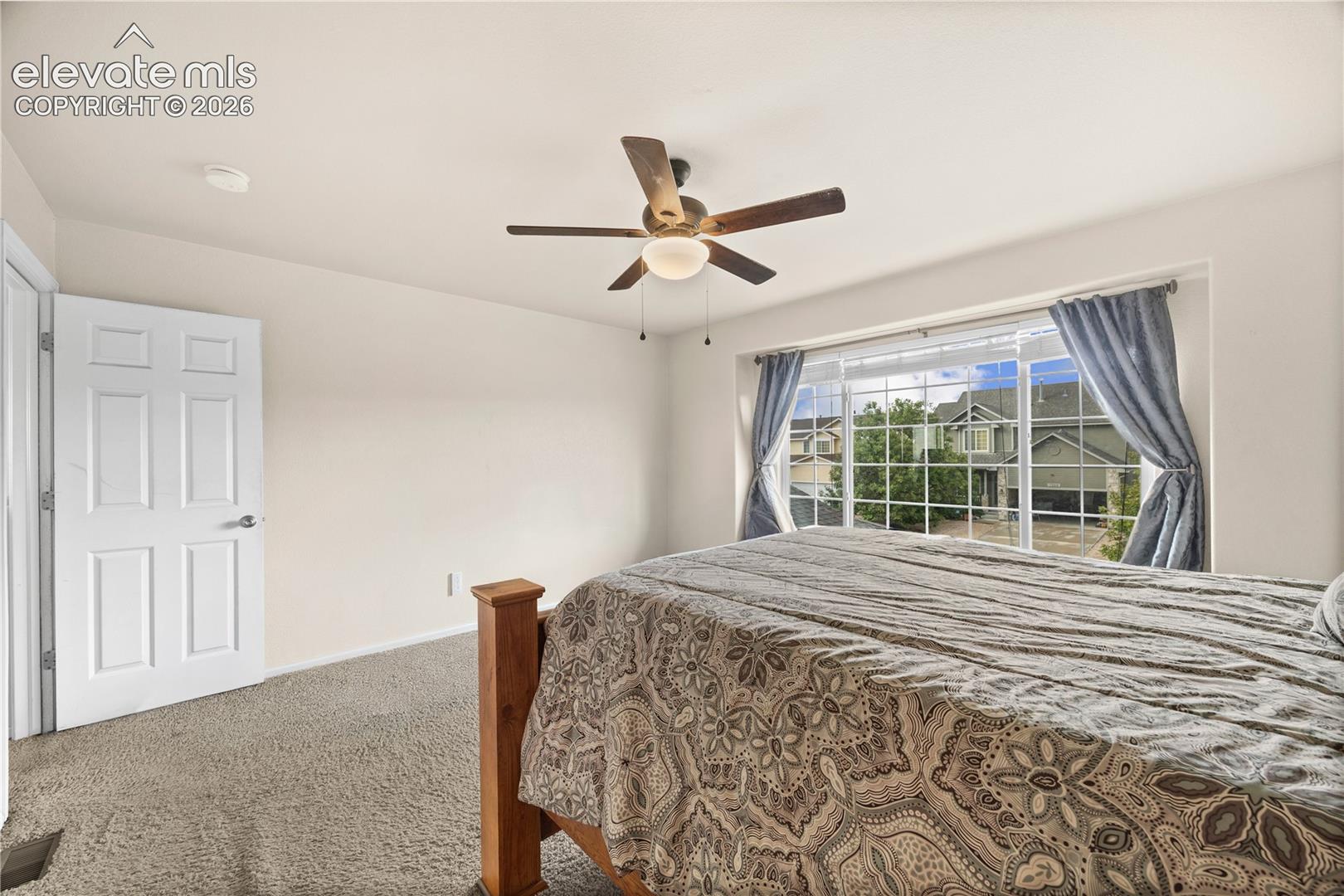 7569 Chenoa Court, photo 23
