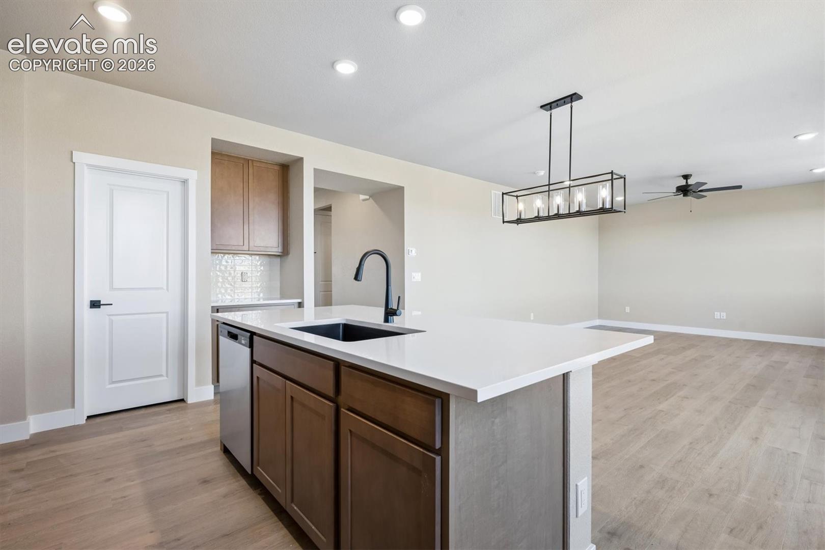 Listing photo 9 for 7931 Grey Bark Way