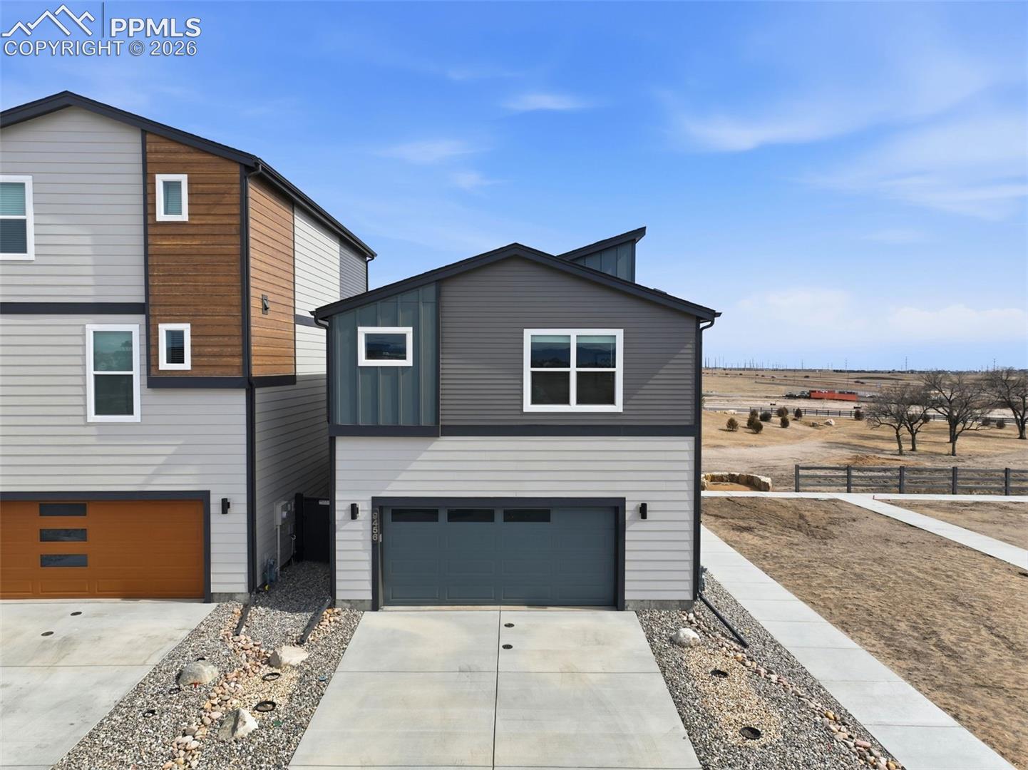 9456 Traveler Terrace, photo 31