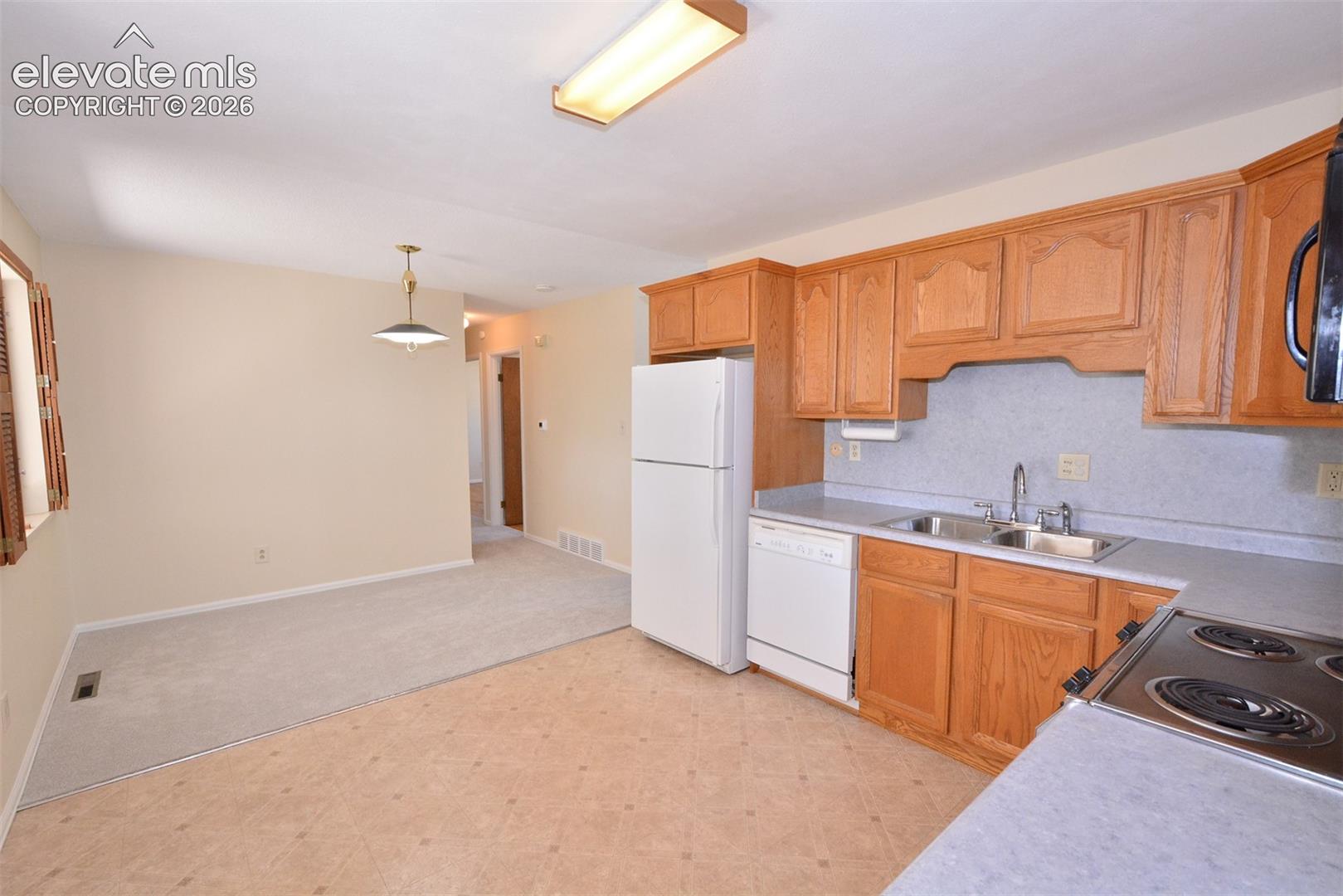 2111 Kodiak Drive, photo 6