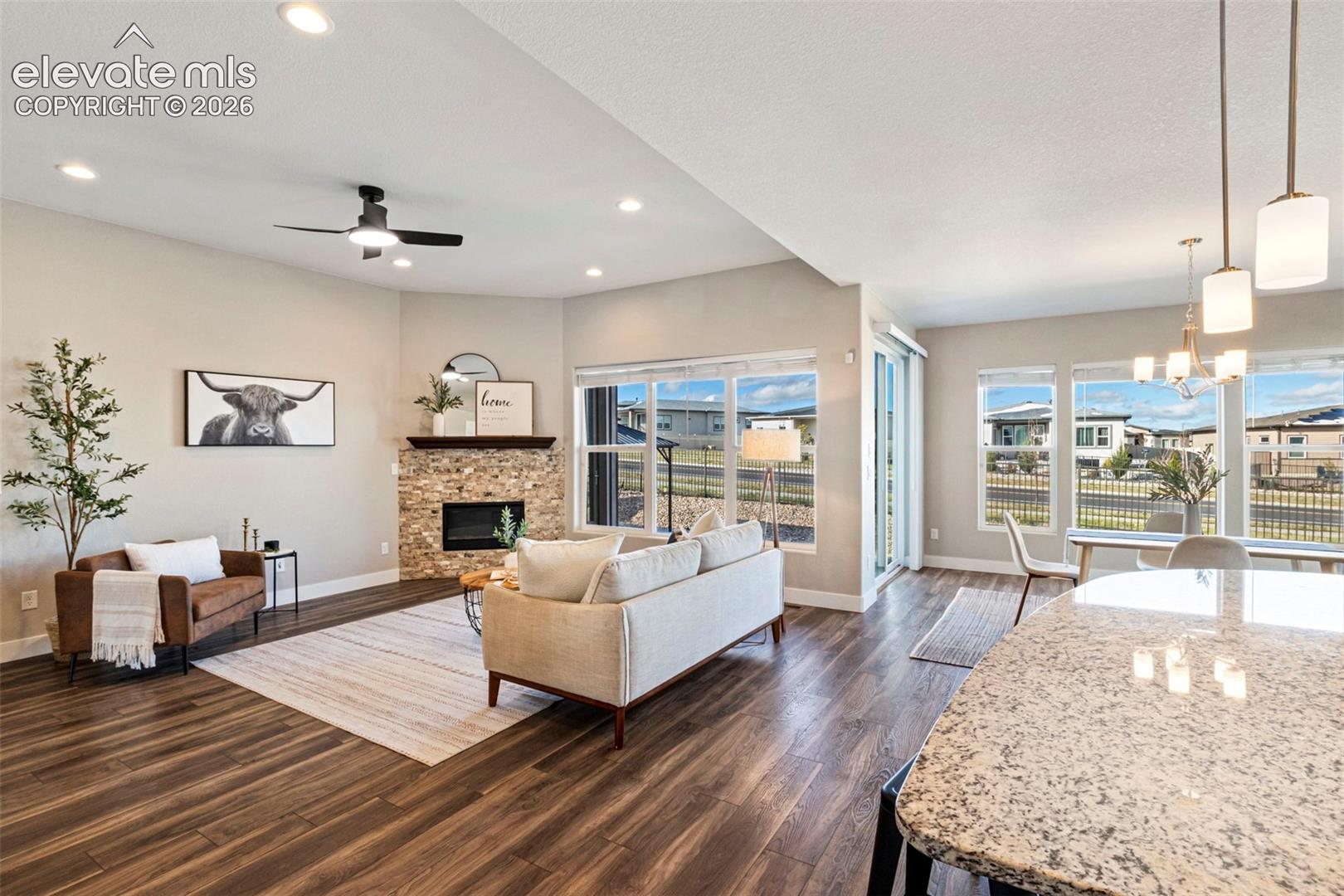 Listing photo 6 for 9833 Marble Canyon Way