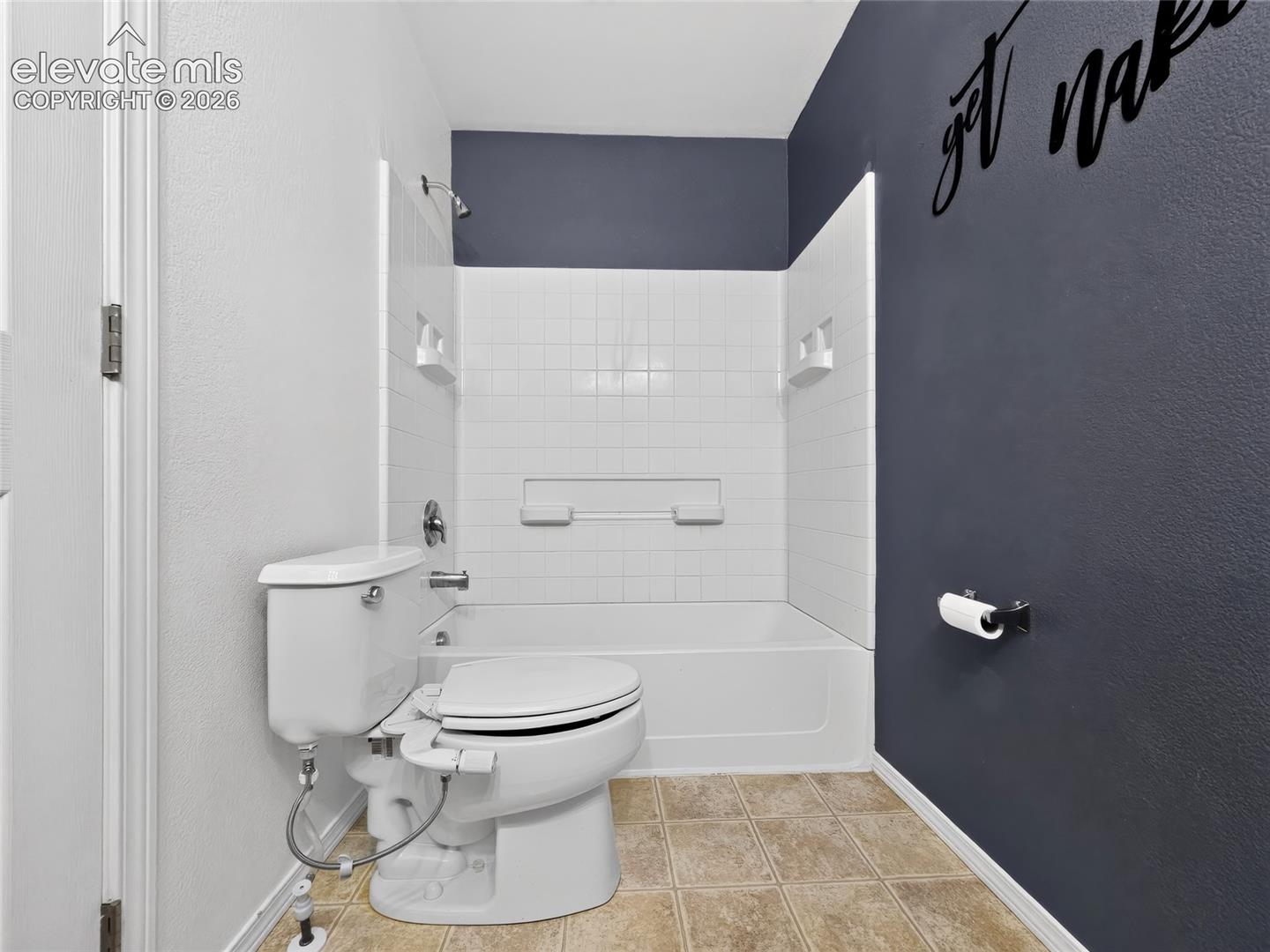 Listing photo 18 for 10576 Wells Point