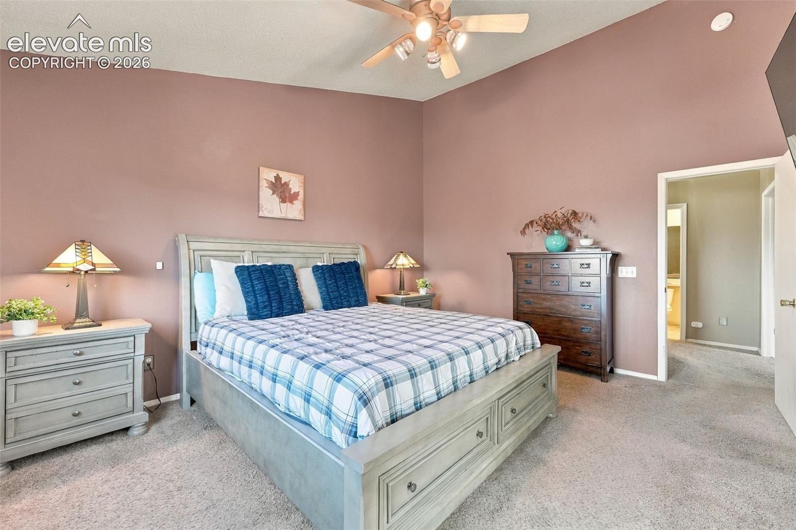 Listing photo 16 for 8140 Radcliff Drive