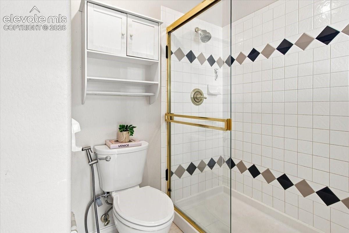 Listing photo 25 for 8436 Windy Hill Drive