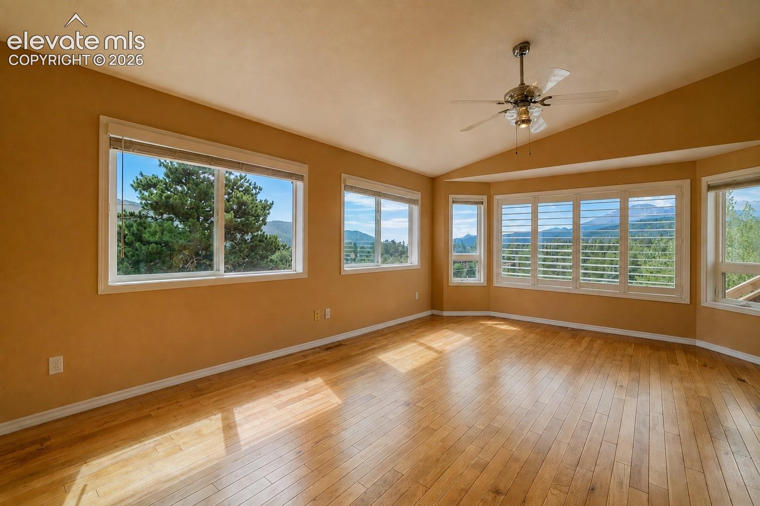 Listing photo 7 for 219 Dewell Road