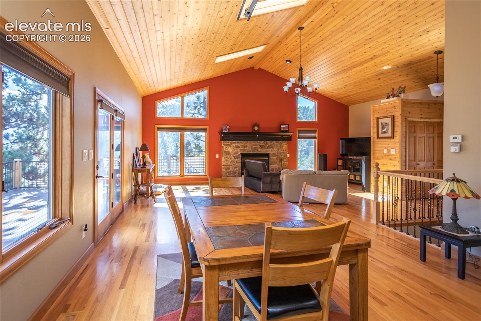 Listing photo 9 for 1325 Kings Crown Road