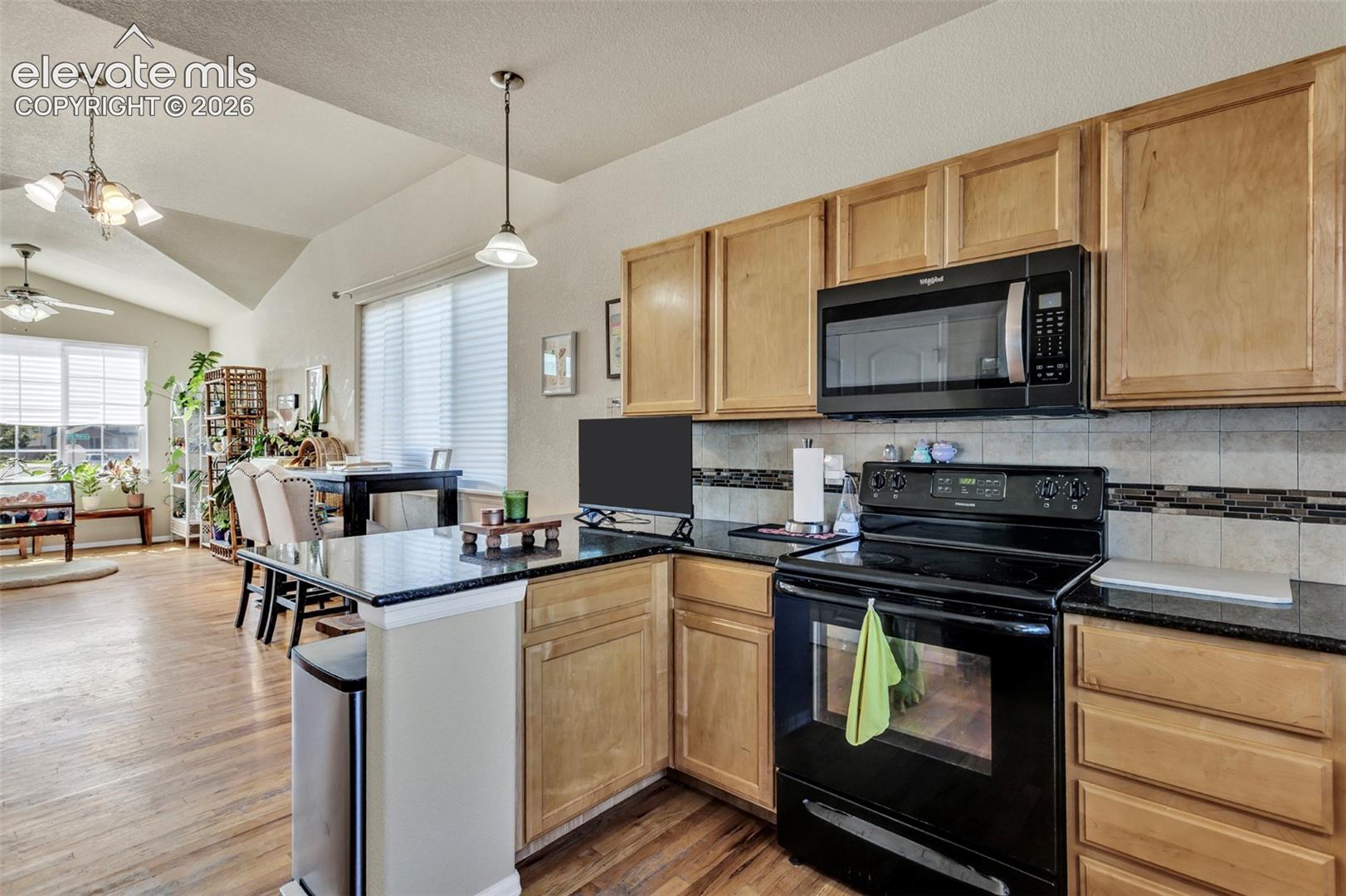 Listing photo 8 for 6266 Dancing Star Way