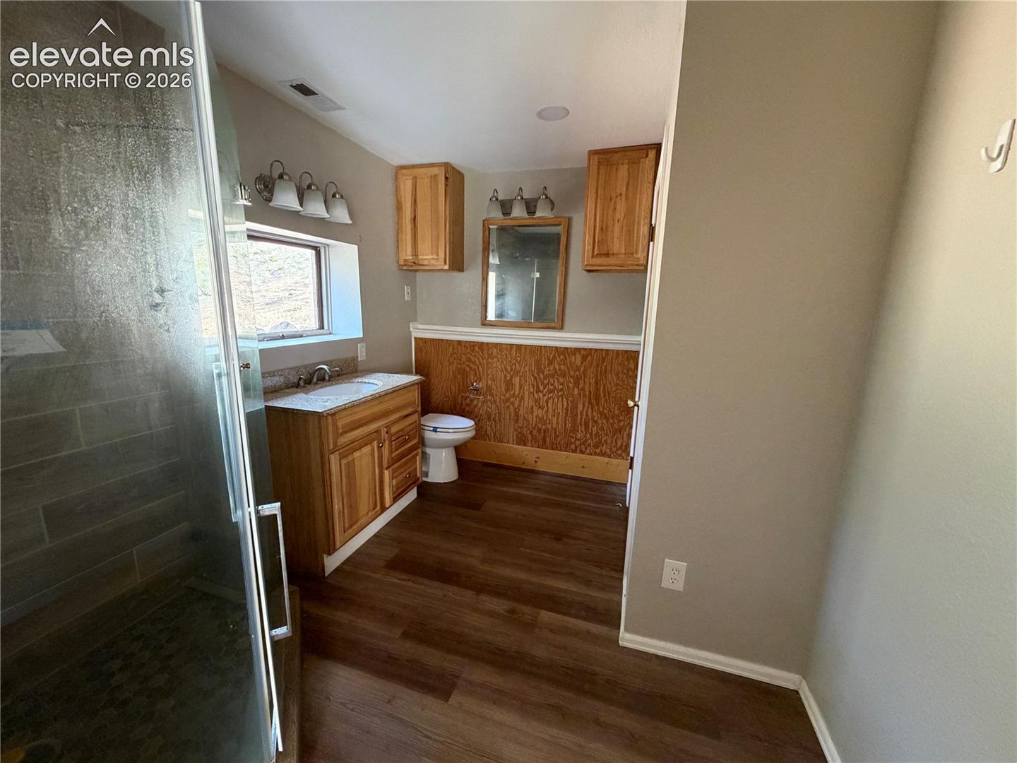 Listing photo 9 for 124 Trout Creek Drive