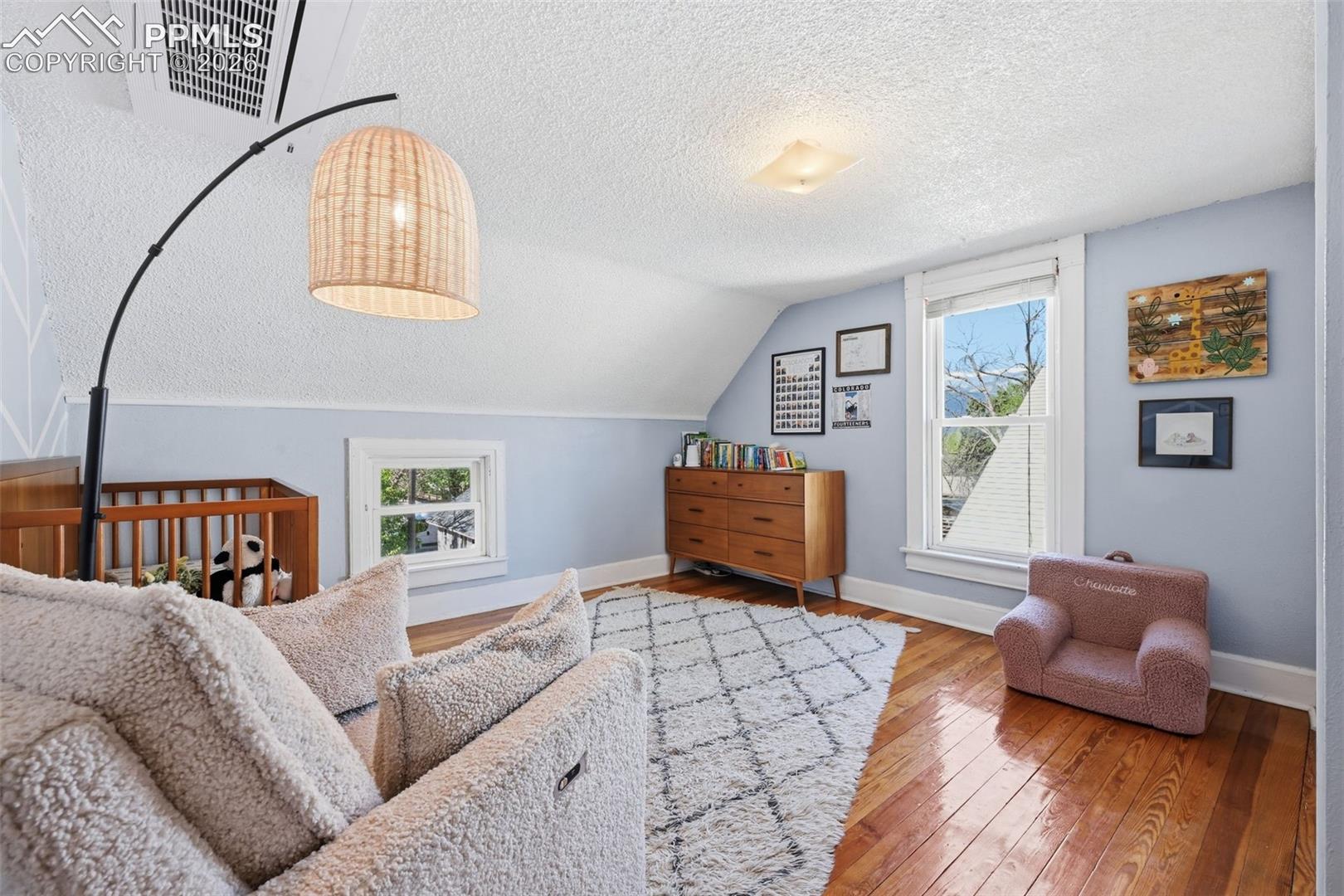 Listing photo 19 for 937 E Costilla Street