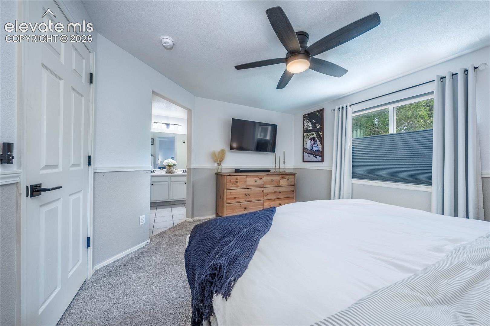 Listing photo 24 for 5664 Mesa Mountain Way