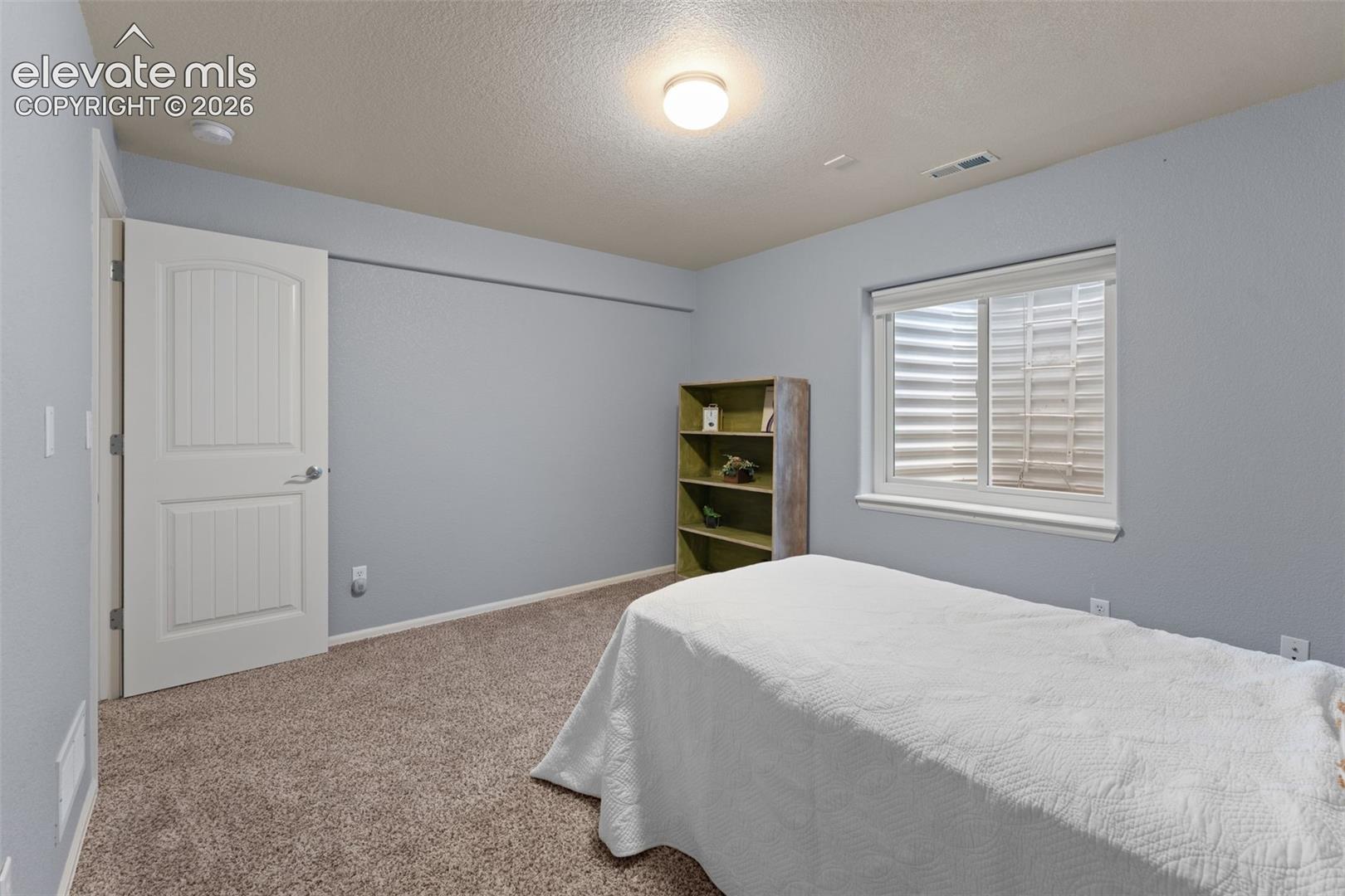 Listing photo 37 for 12407 Mount Bross Place