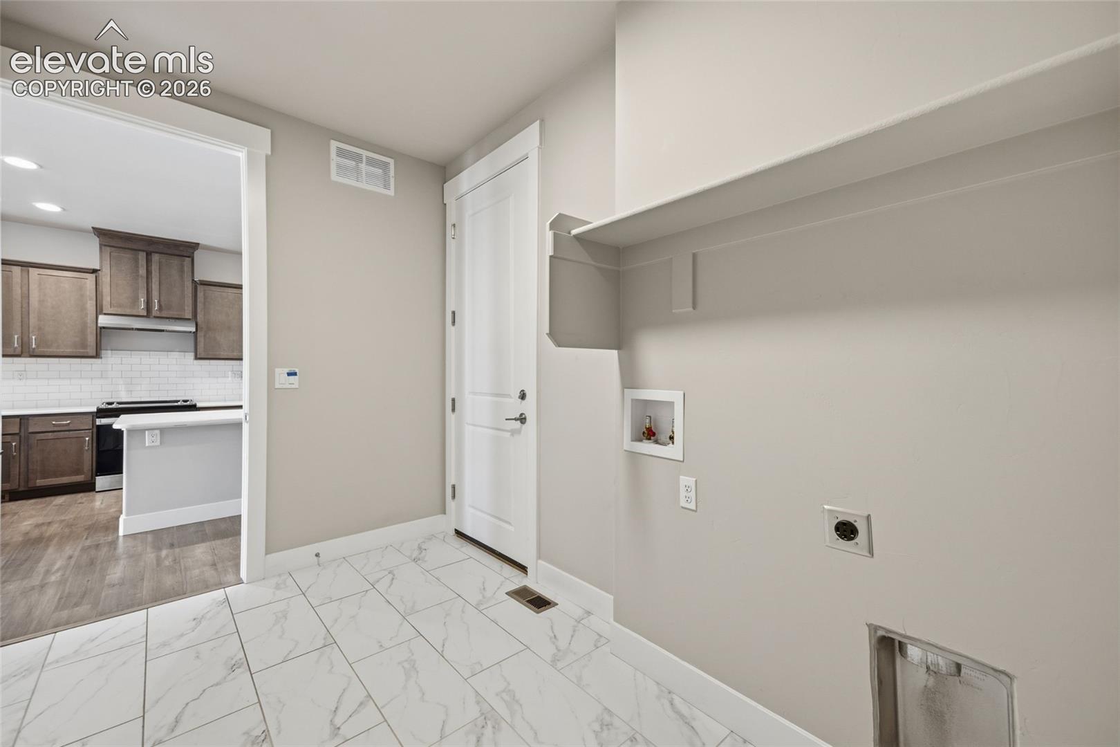 Listing photo 31 for 7650 Almond Wood Loop